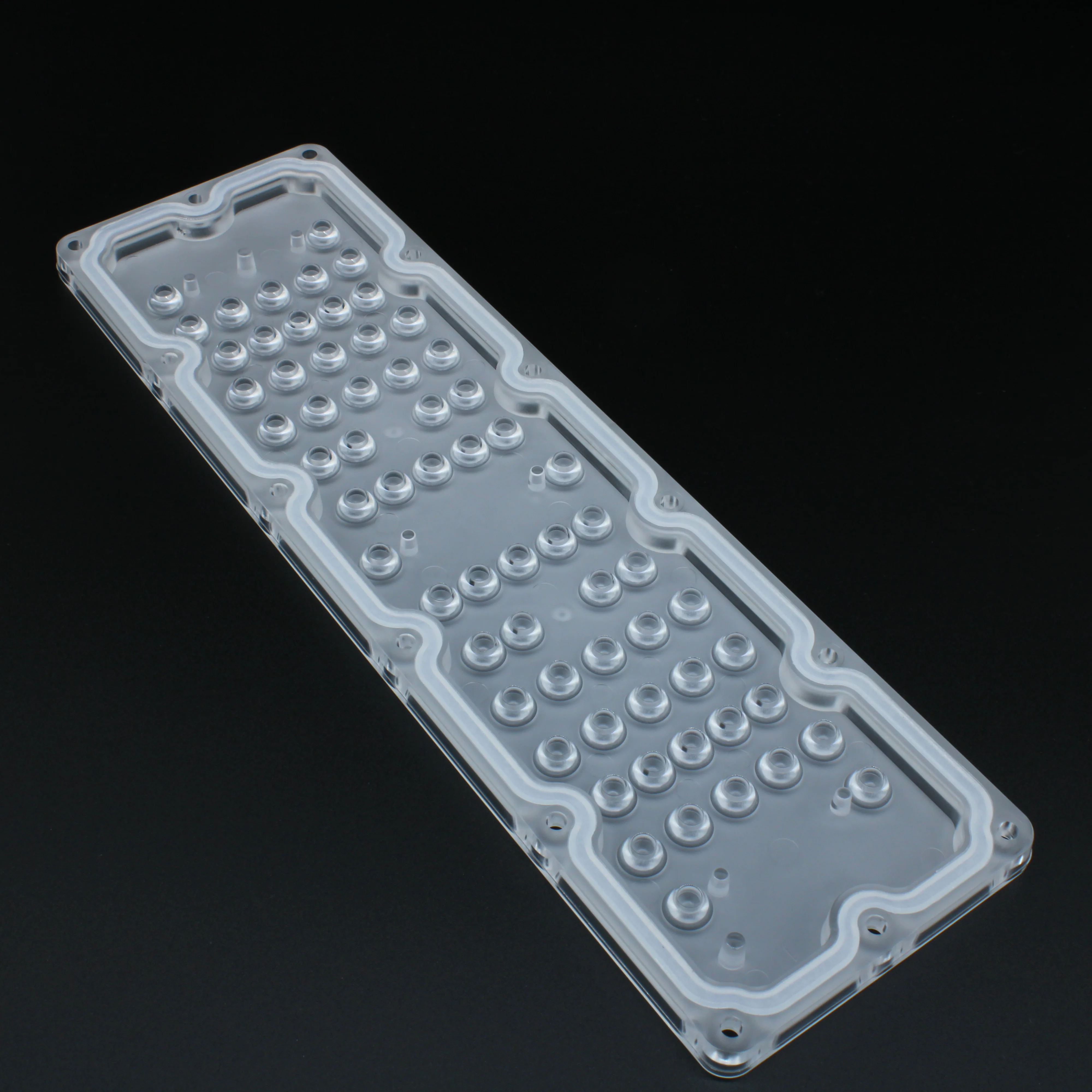 AJHB236D64LED30G - Групповая прямоугольная линза на 64 светодиода 3030/2835, эфф=90%, диаграмма 30°, 236x70mm   H:7,1mm, PC-1250Z