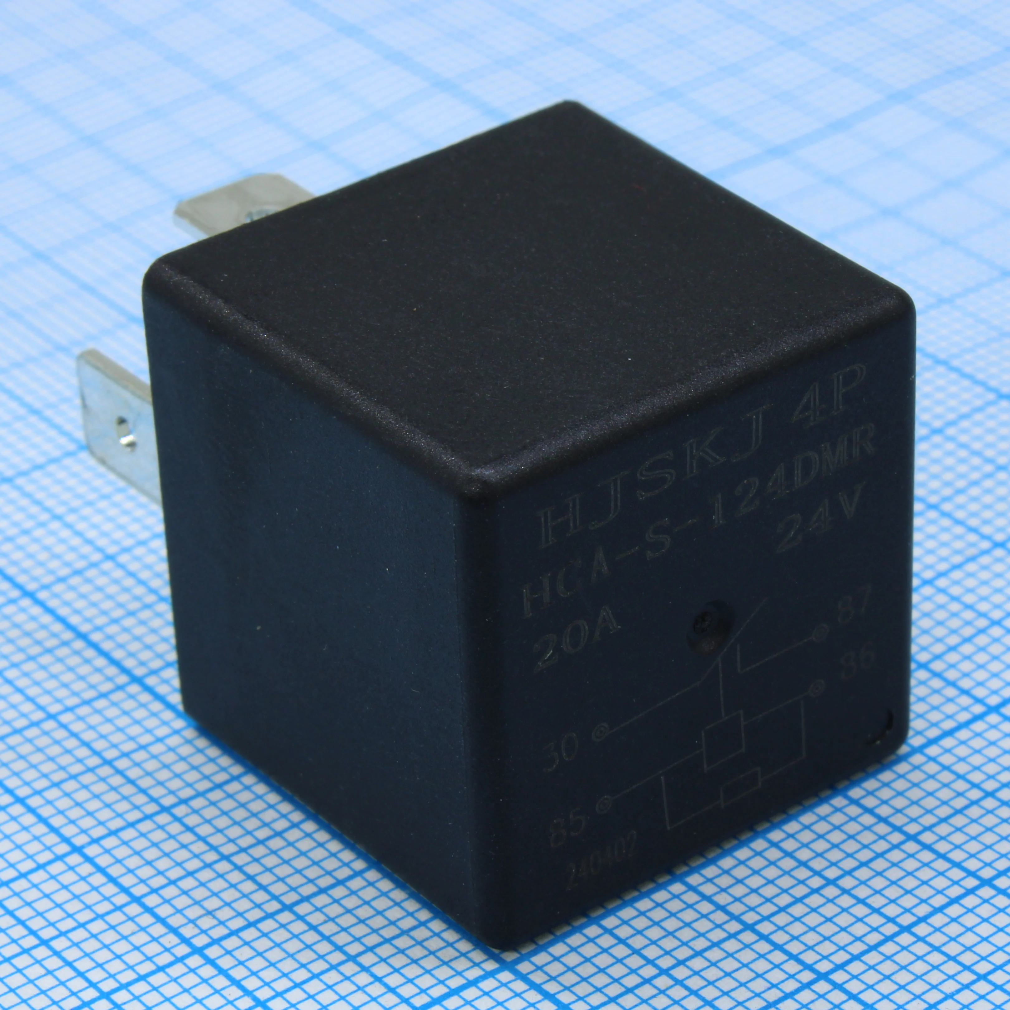 JDQ-013 - 24V, 40A headlight control, start-stop control