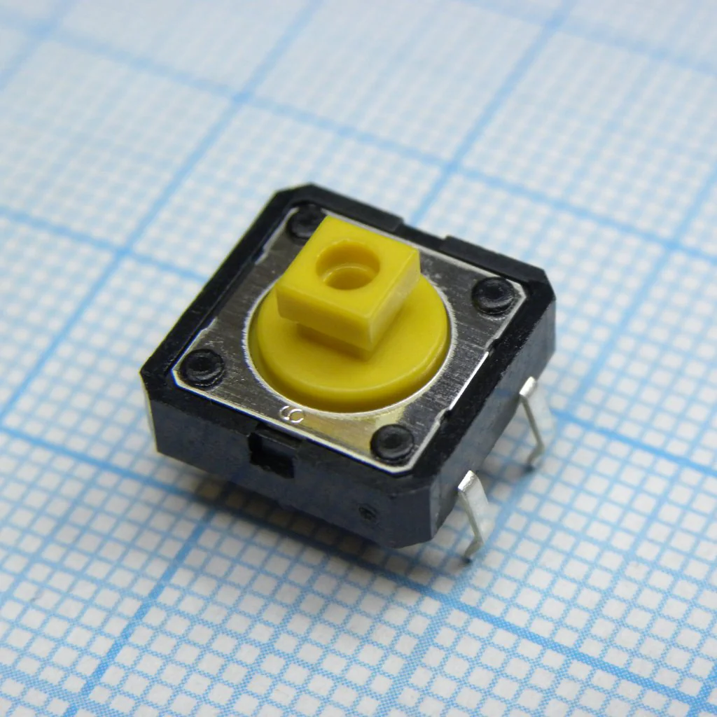B3F4055 - Кнопка тактильная 12х12 h=7.3мм (3.5мм+толкатель 3.8мм) 2.55N(260гр)  0.05A 24В