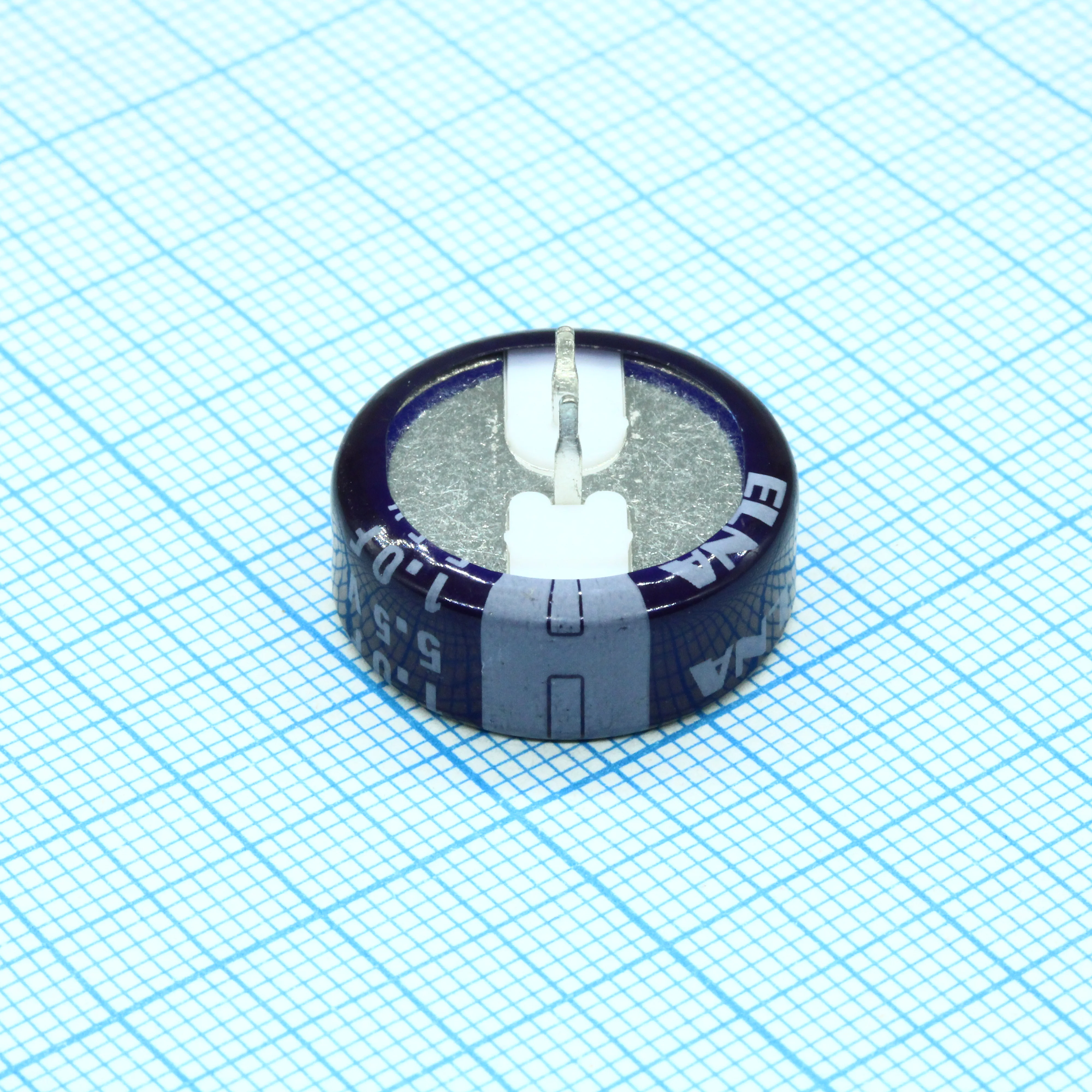 DB-5R5D105T - Ионистор радиальный 5,5V, 1F, -25...+70°C, 1000h, 21,5x8mm
