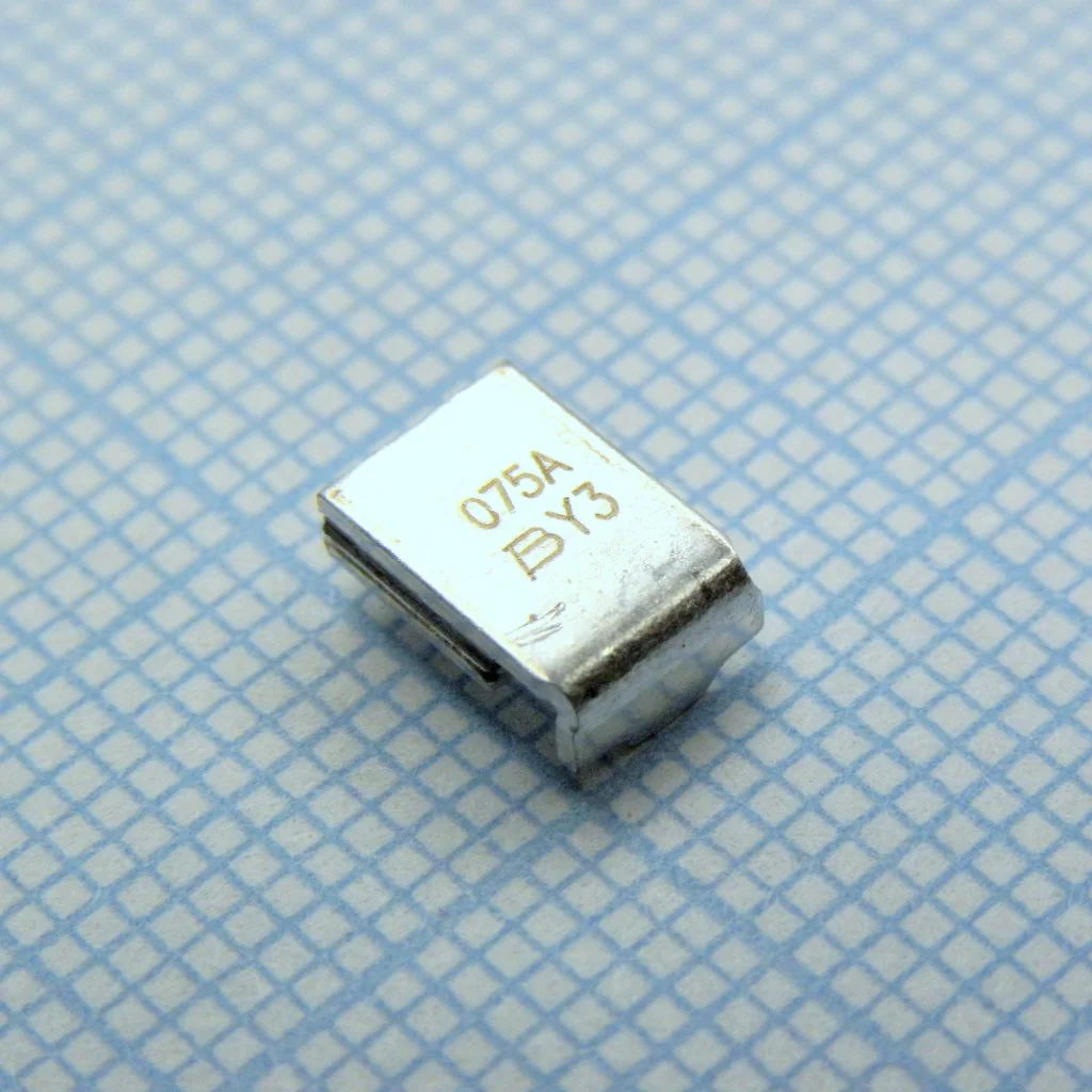 MF-SM075/60-2 - Самовосстанавливающийся предохранитель PTC 0.75A(hold) 1.5A(trip) 60V 10A 1.7W 0.3s 0.23Ohm SMD Solder Pad 7.98 X 5.44 X 3.