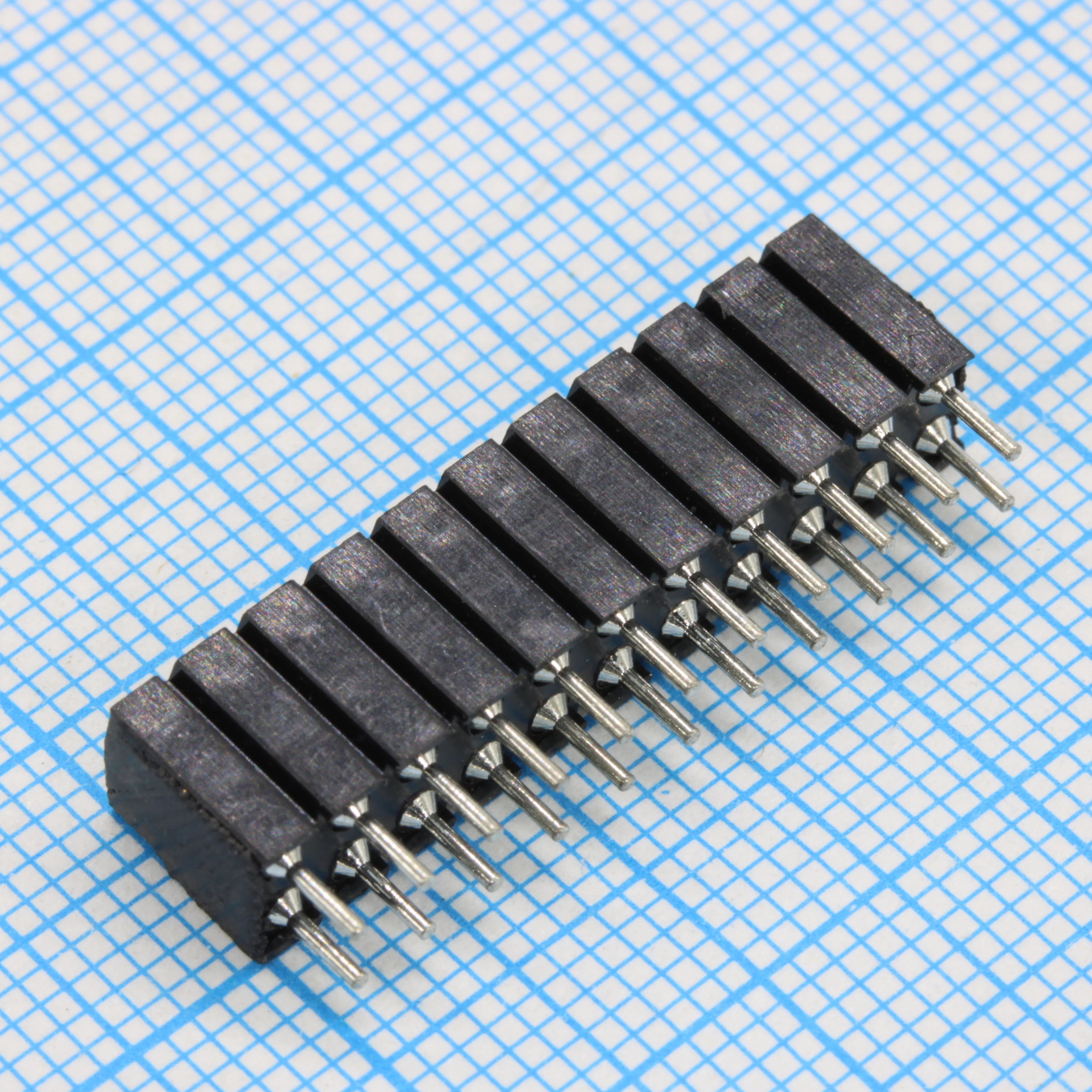 DS1002-03-2X11131 - Сокет 1х3 контакта шаг 2.54мм