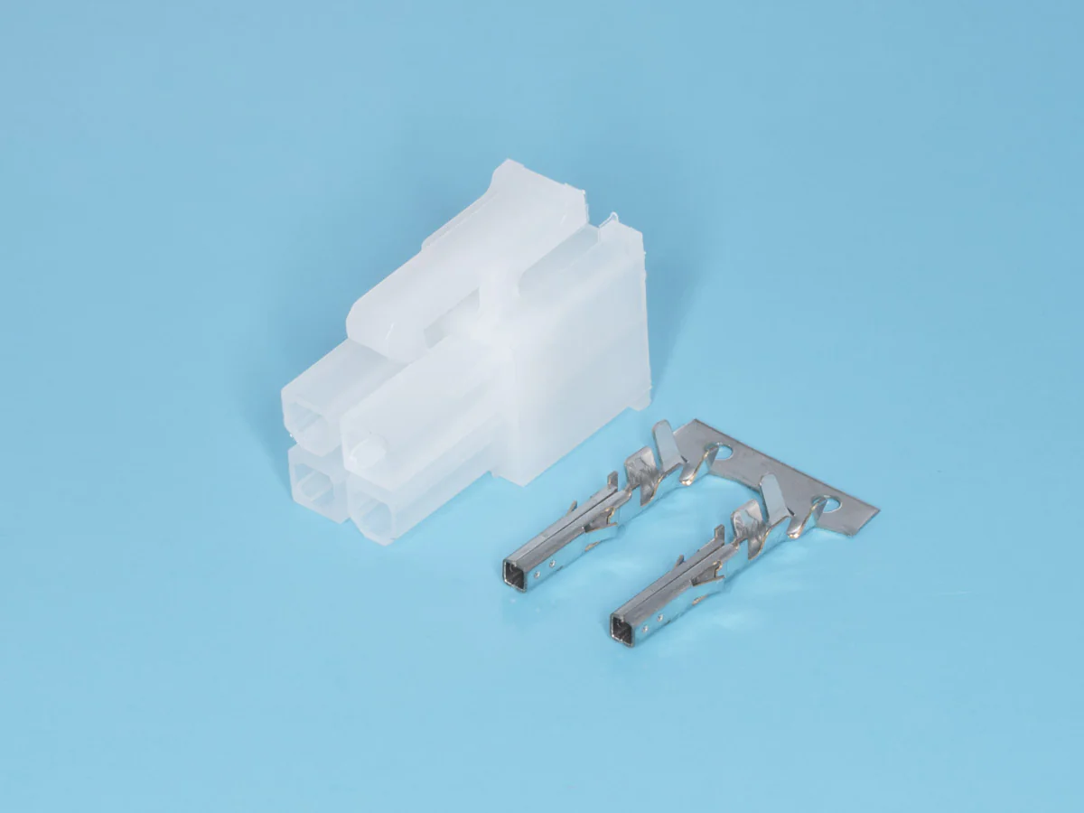 MF-4F - Разъем питания (с контактами) Mini-Fit, 4pin, гнездо на кабель, шаг 4,2мм