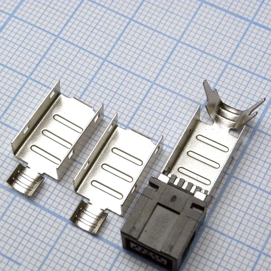 USB IEEE 1394/9 Pin/C13 на кабель - Разъем USB тип IEEE 1394 вилка на кабель 9 конт.