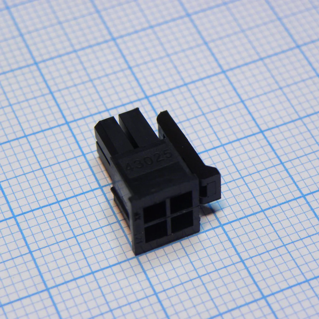 430250400 - Корпус разъема, двухрядный, Серия Micro-Fit 3.0, Гнездо, 4 вывод(-ов), 3 мм
