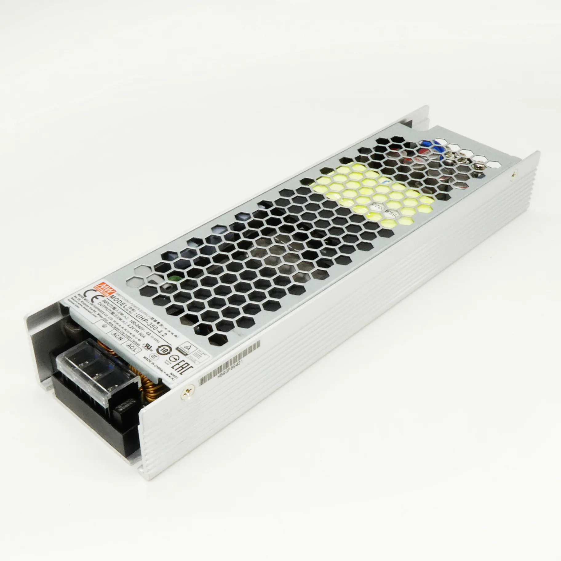 UHP-350-4.2 - AC-DC, 252Вт, вход 90…264В AC, 47…63Гц, выход 4.2В/60A, ККМ, рег. вых 3.6…4.4В, изоляция 3750В AC, в кожухе 220х62х31мм, -30…+70°С
