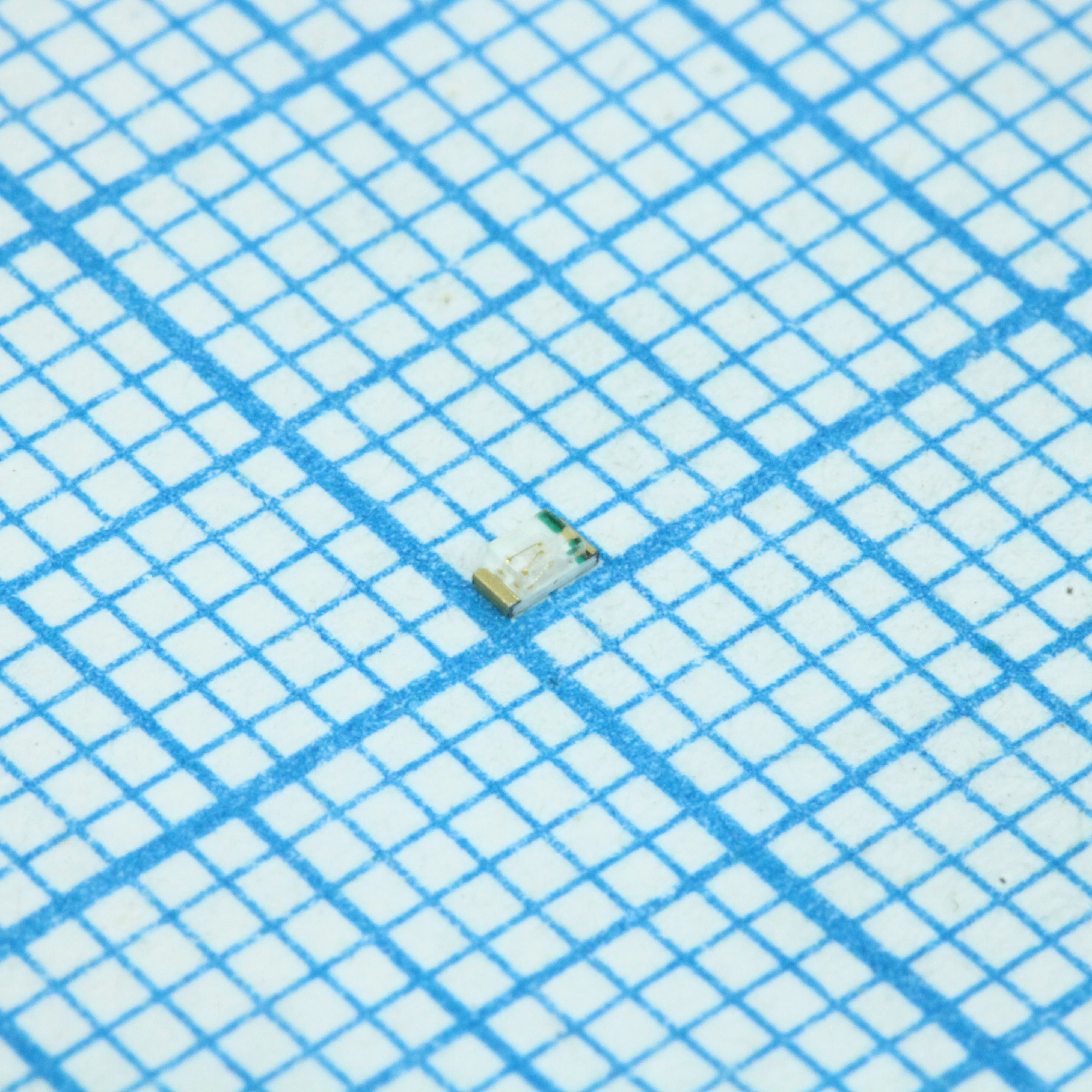 HL-PST-1608U51GC - Светодиод smd 1,6х0,8мм/зеленый/522нм/600-800мкд/2.6-3.3v,  If=10mA/прозрачный/130°