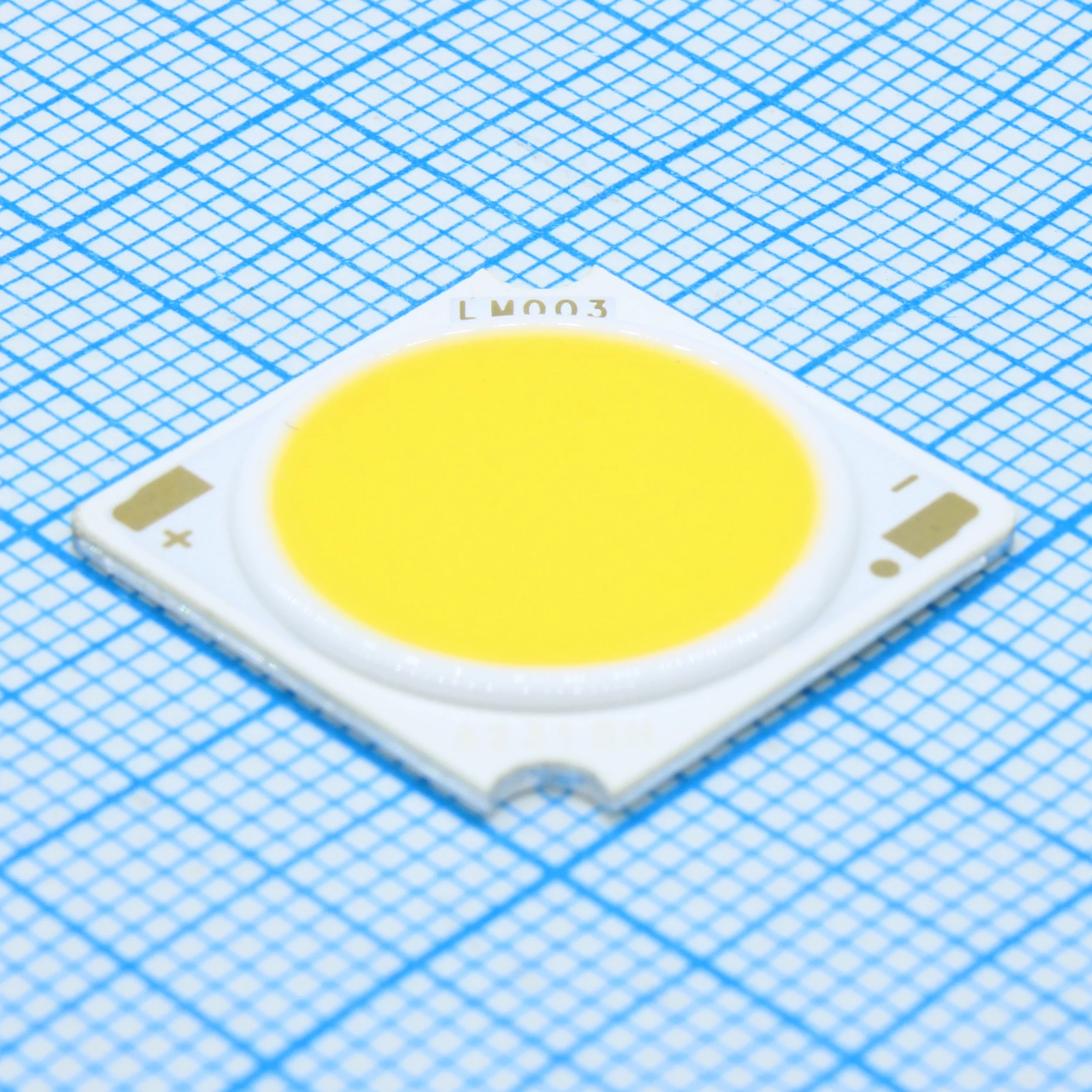 HL-LM003H384W-20B10C12(Ra4) (4000K) - 32-43W COB/ 4000K/ 36v/ 4010Lm @ 1000mA (111Lm/W)/ Ifmax=1200mA/ CRI=90/ 19x19x1,6mm/ 120°