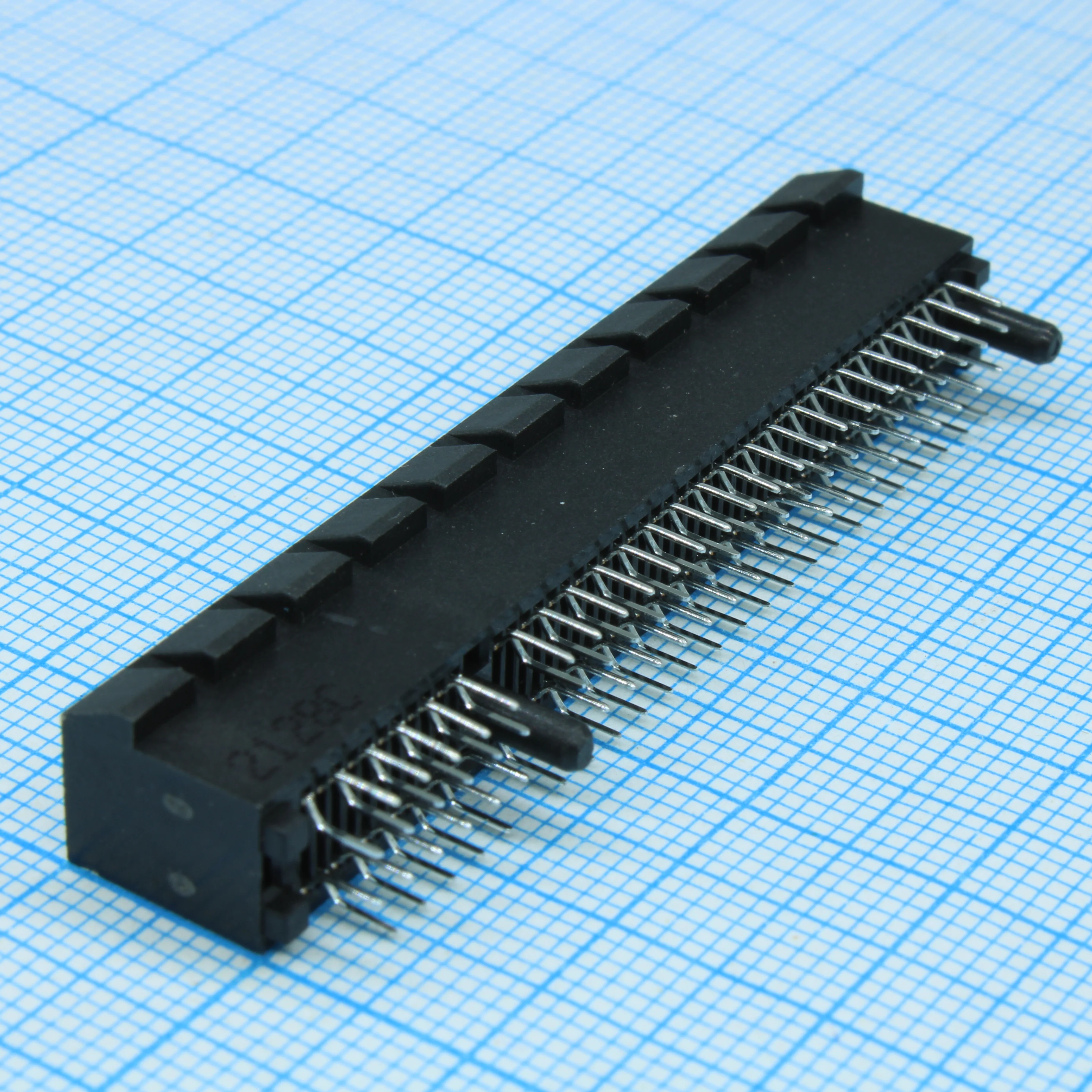 877159206 - Разъем карты PCI Express 98 контактов шаг 1мм монтаж в отверстие лоток