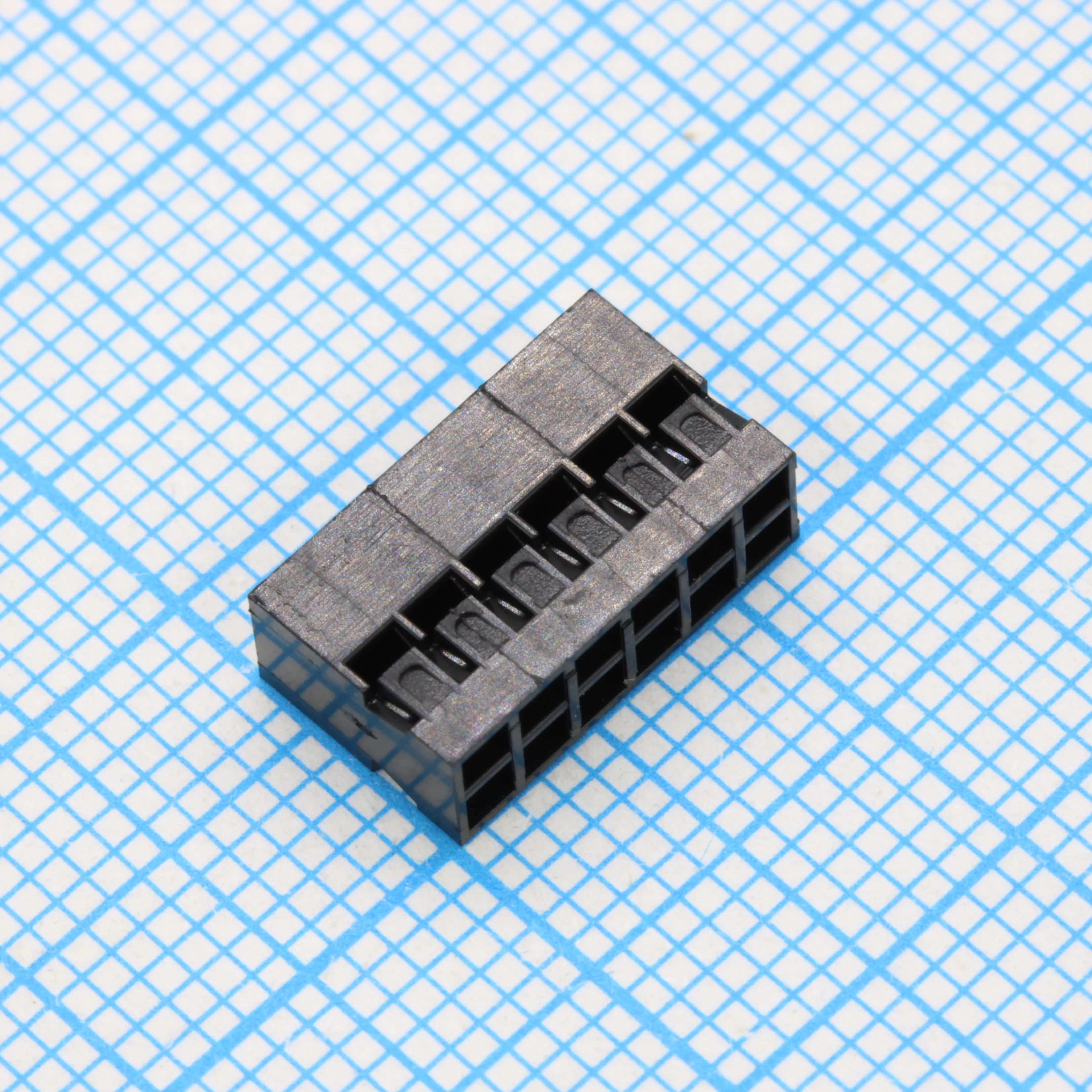 I-DS1071-01-SCB02X6 - Разъем розетка на кабель 2x6 контактов, шаг 2мм, 250В 3А. Требуются контакты T-DS1071-SC600