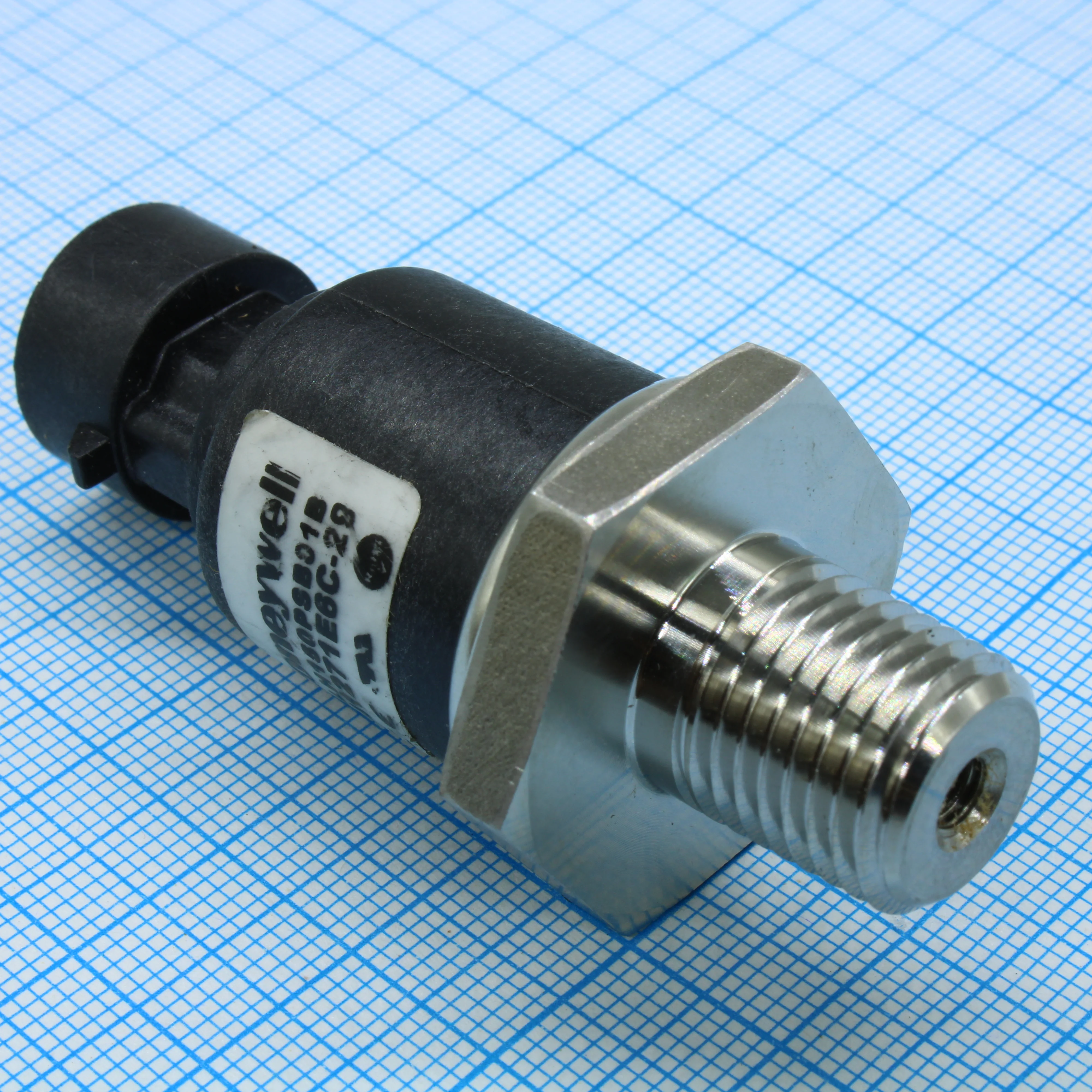 MLH150PSB01B - Датчик давления индустриальный 0psi...150psi герметичный манометр медицинского применения 3 вывода