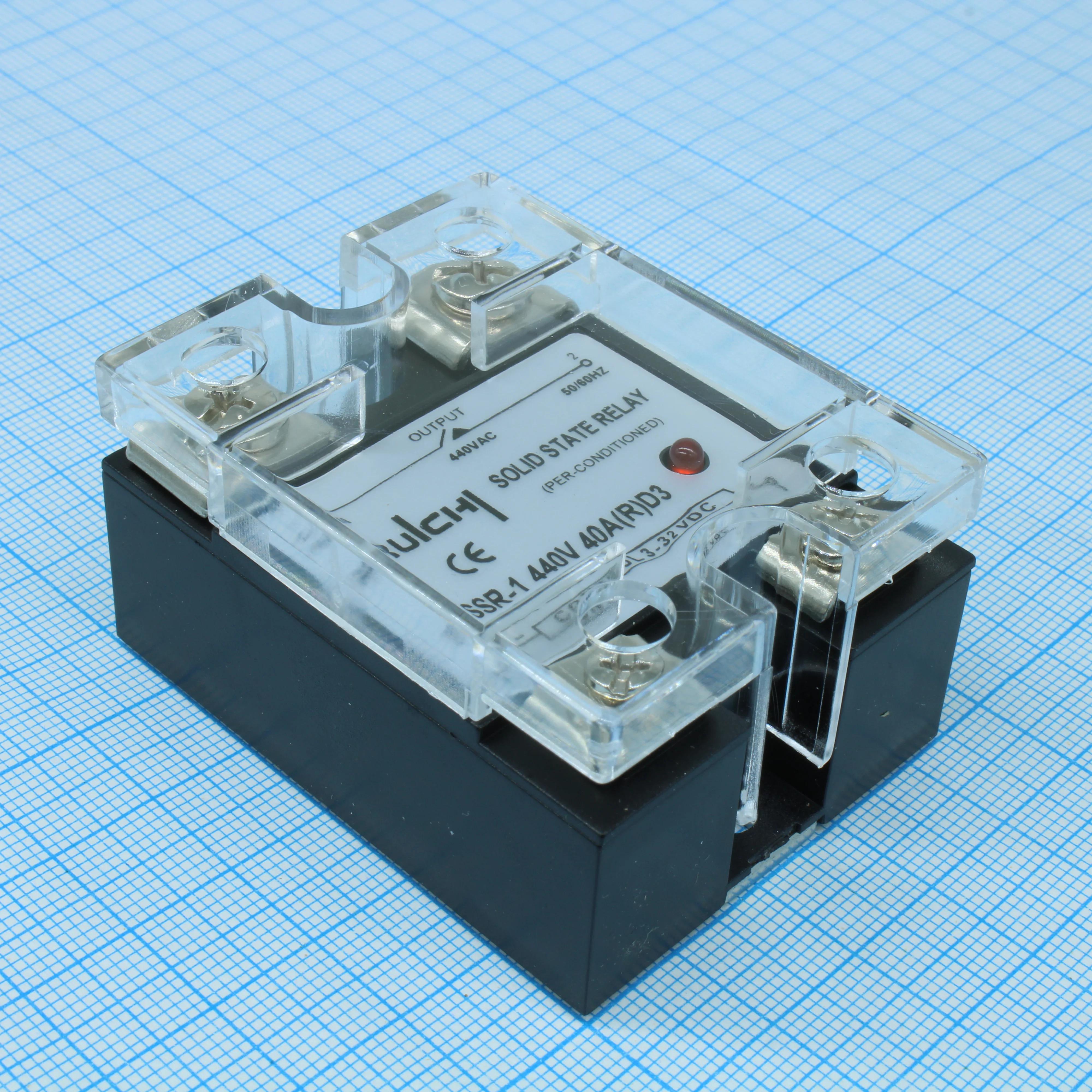 SSR-1 440V 100A (Z)D3 (3-32V) - Твердотельное реле Z-с контролем перехода через "0", 100 А, 440 В, упр.напряжение 3-32В, сопротивление изоляции 1000 МОм