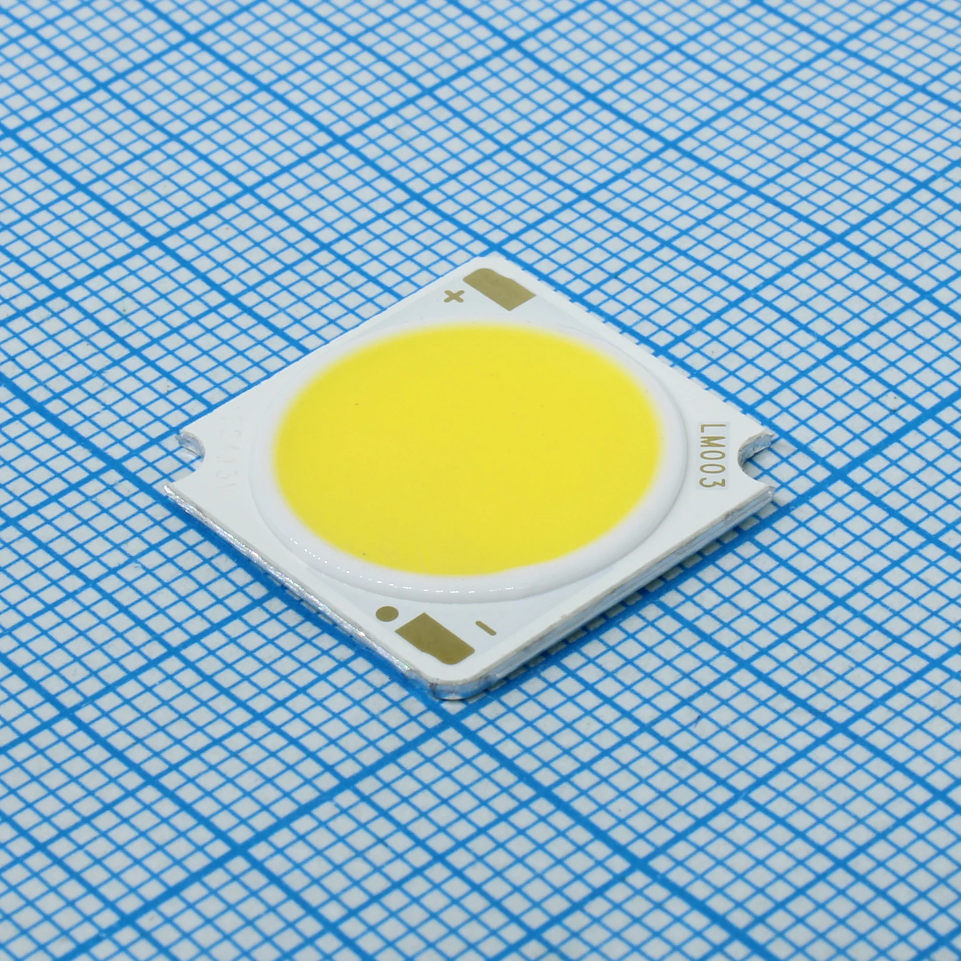 HL-LM003H384W-20B10C12(Ra4) (6000K) - 32-43W COB/ 6000K/ 36v/ 4010Lm @ 1000mA (111Lm/W)/ Ifmax=1200mA/ CRI=90/ 19x19x1,6mm/ 120°