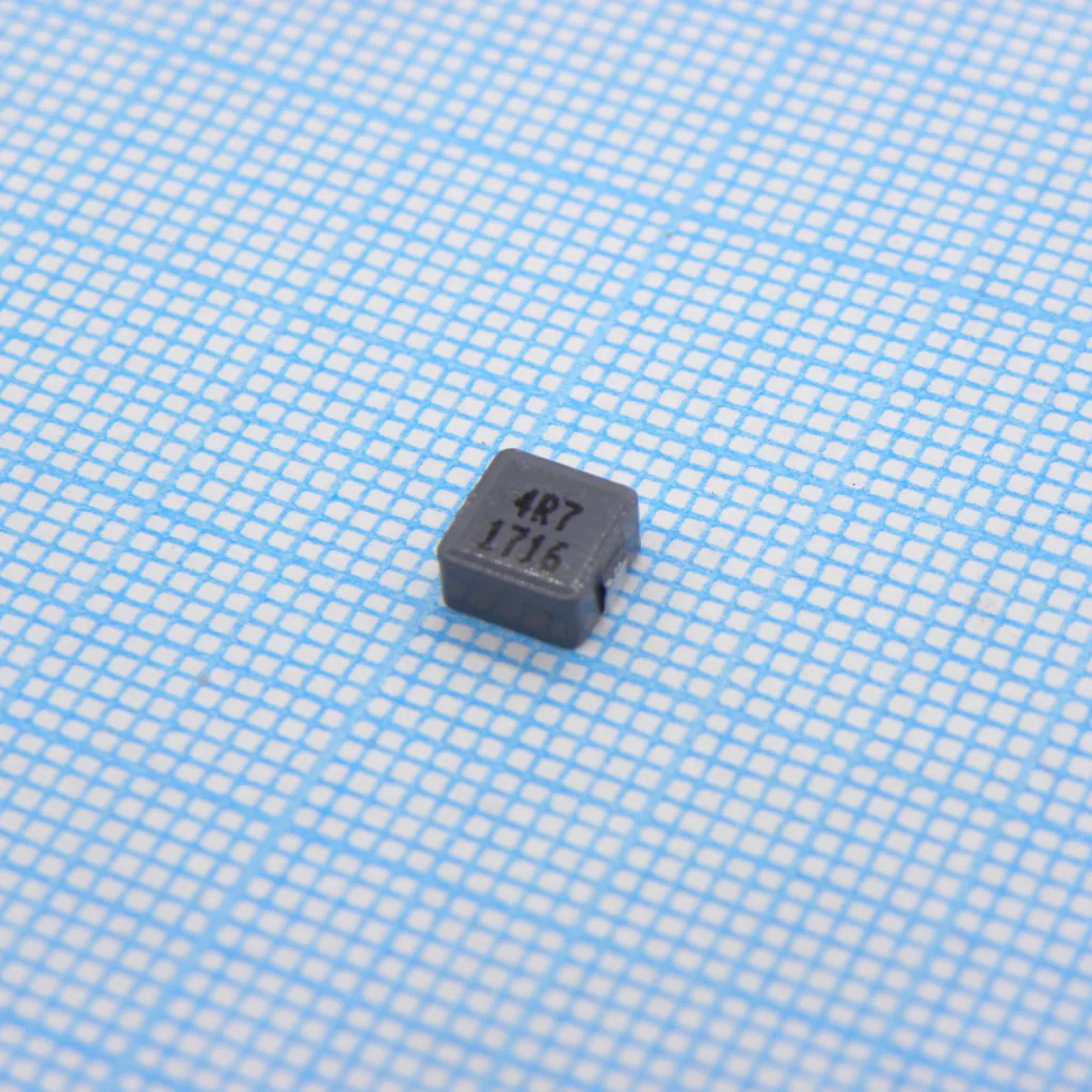 SRP5030T-4R7M - SMD индуктивность проволочная, на ферритовом сердечнике, экранированная 4.7uH 20% 100KHz Powdered Iron 4.6A 53mOhm