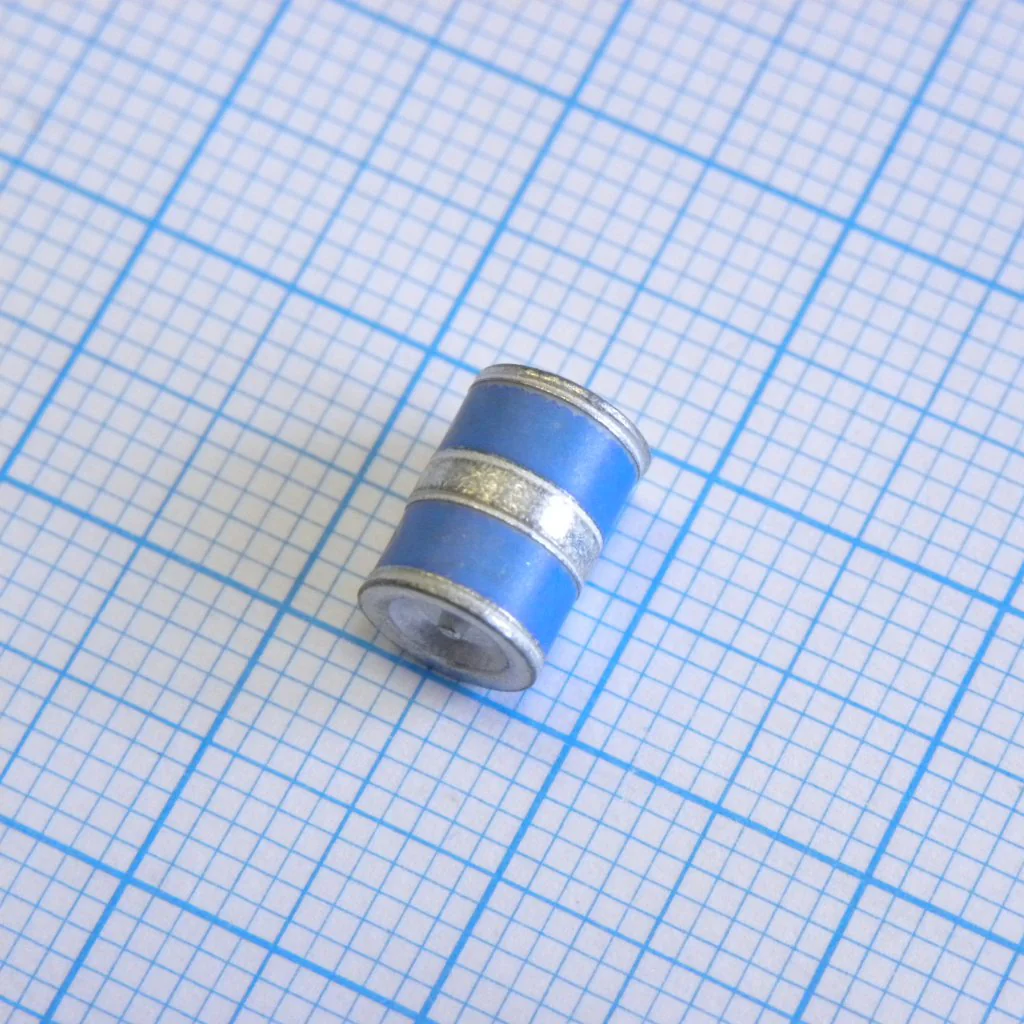 B88069X3060C253 - 6x8mm 230V ±20% 10kA/10A 3-х элек. SMD T30A230X