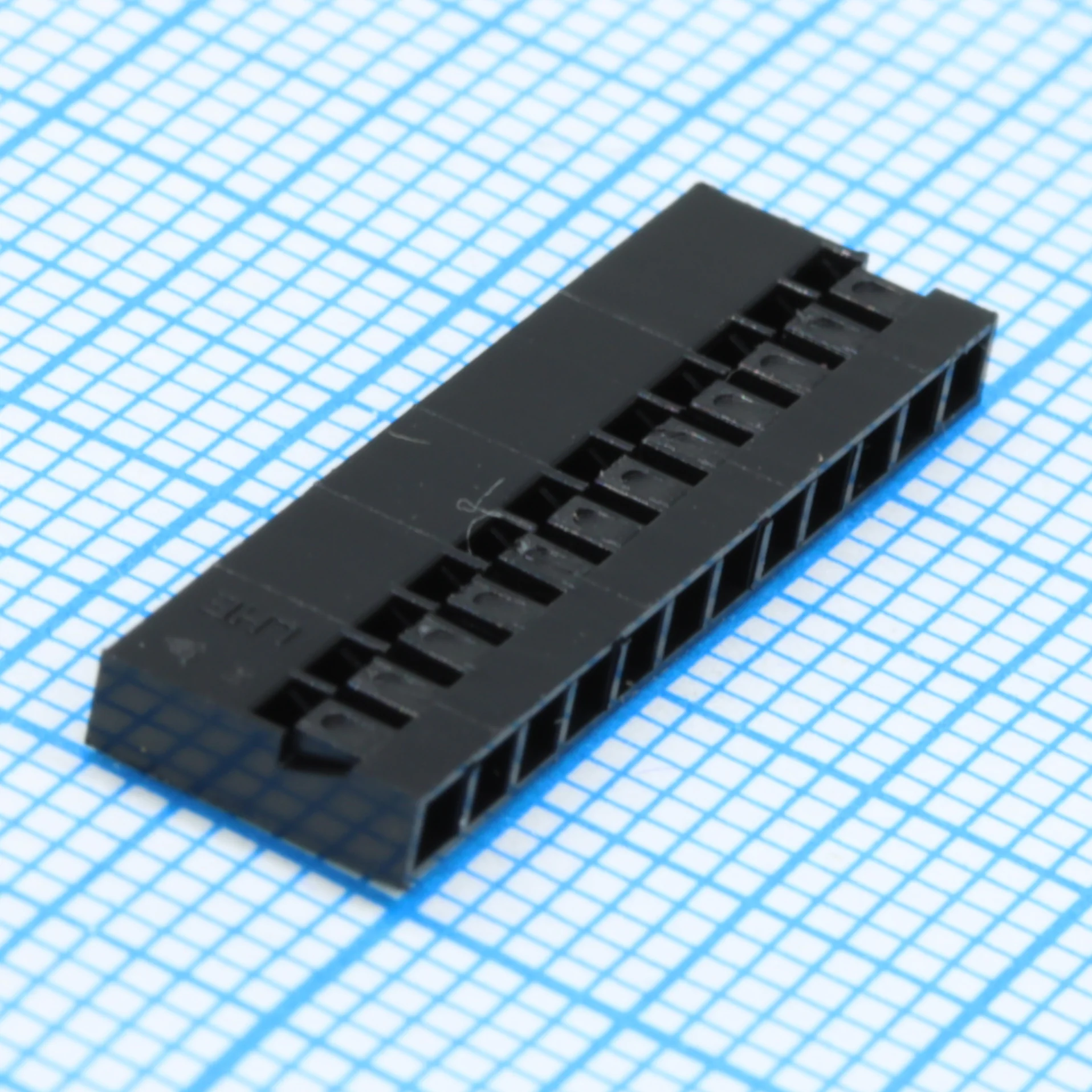 I-DS1071-01-SCB01X12 - Розетка на кабель  2.54мм, требуются контакты  T-DS1070-SC600