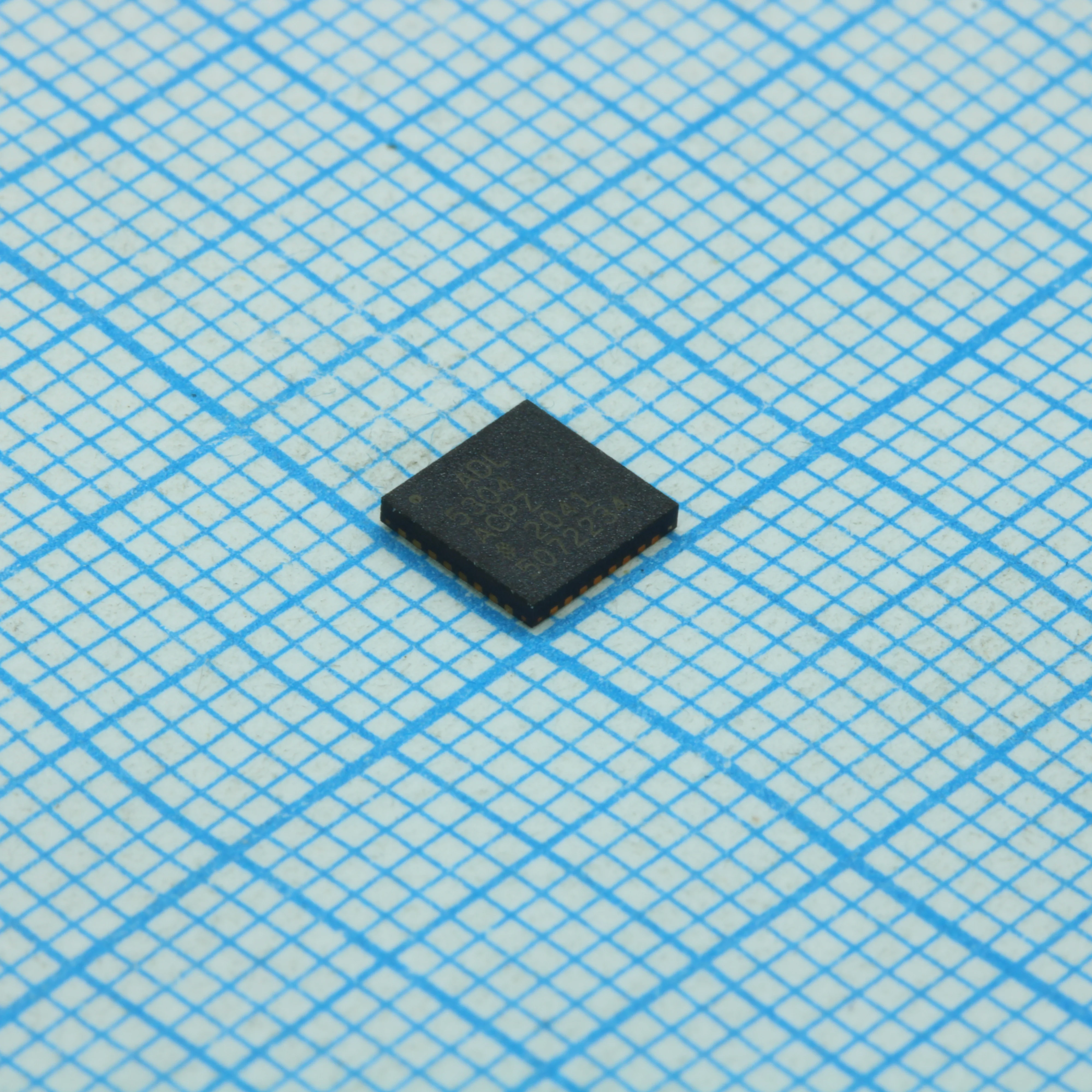 ADL5304ACPZ-R7 - Усилитель операционный одноканальный логарифмический 5.5В 32-Pin LFCSP EP лента на катушке