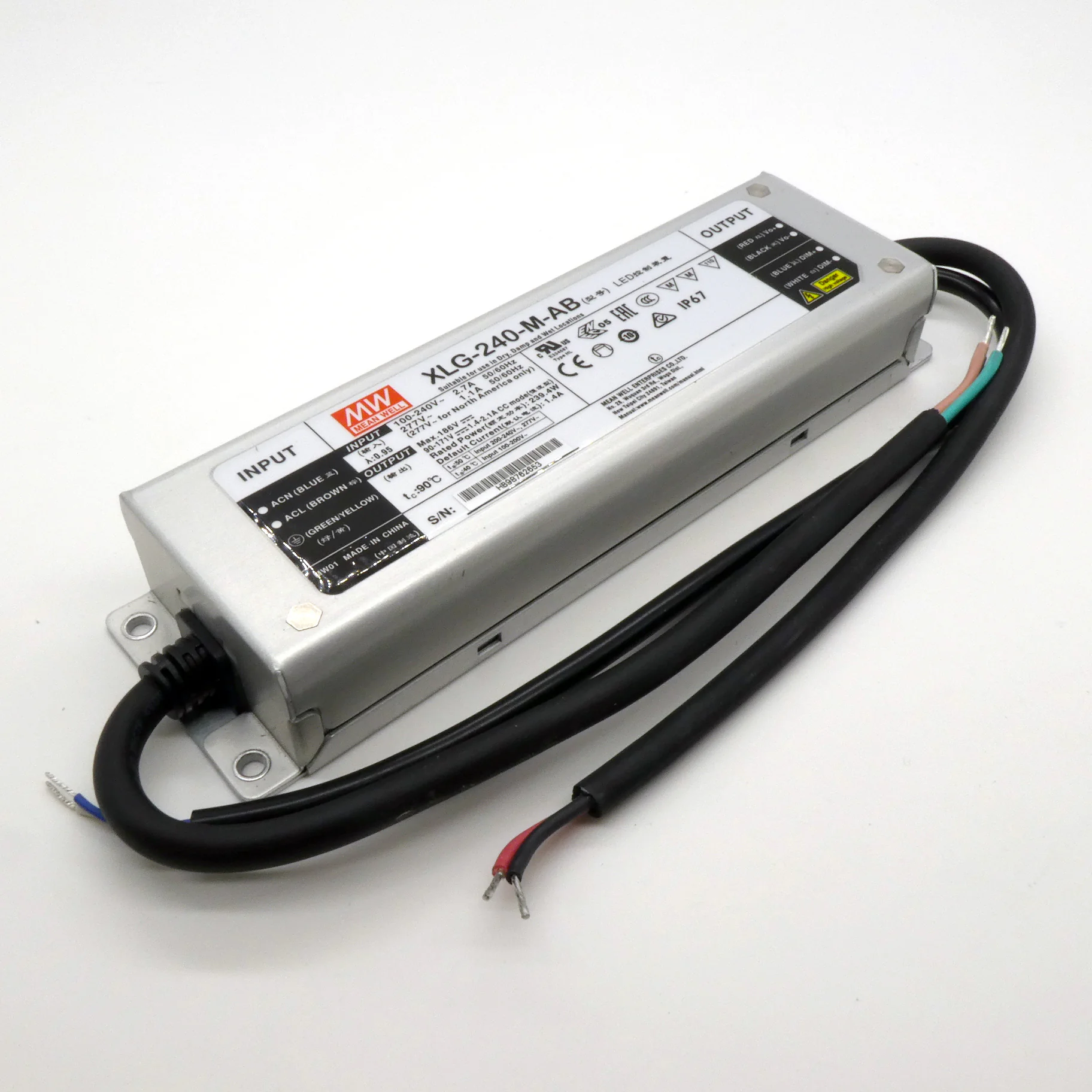 XLG-240-M-AB - AC-DC, 239.4Вт, стабилизатор тока, IP67, вход 100…305В AC, 47…63Гц, ККМ, выход 1400…2100мА/90…171В (режим пост. мощности), изоляция 3750В AC, в кожухе 219х63х35.5мм, -40…+90°С (корпус), встр. потенциометр, димминг 3 в 1