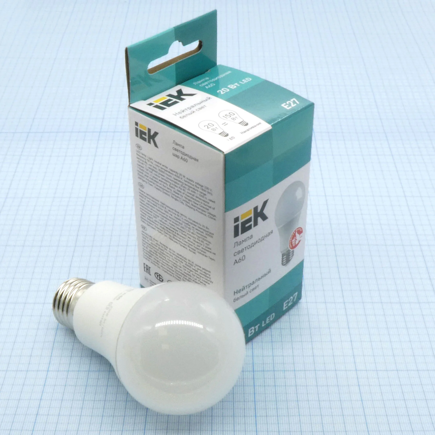 Лампа LED IEK 20W хол (247) - E27,4000K,A60,118*60,1800Lm