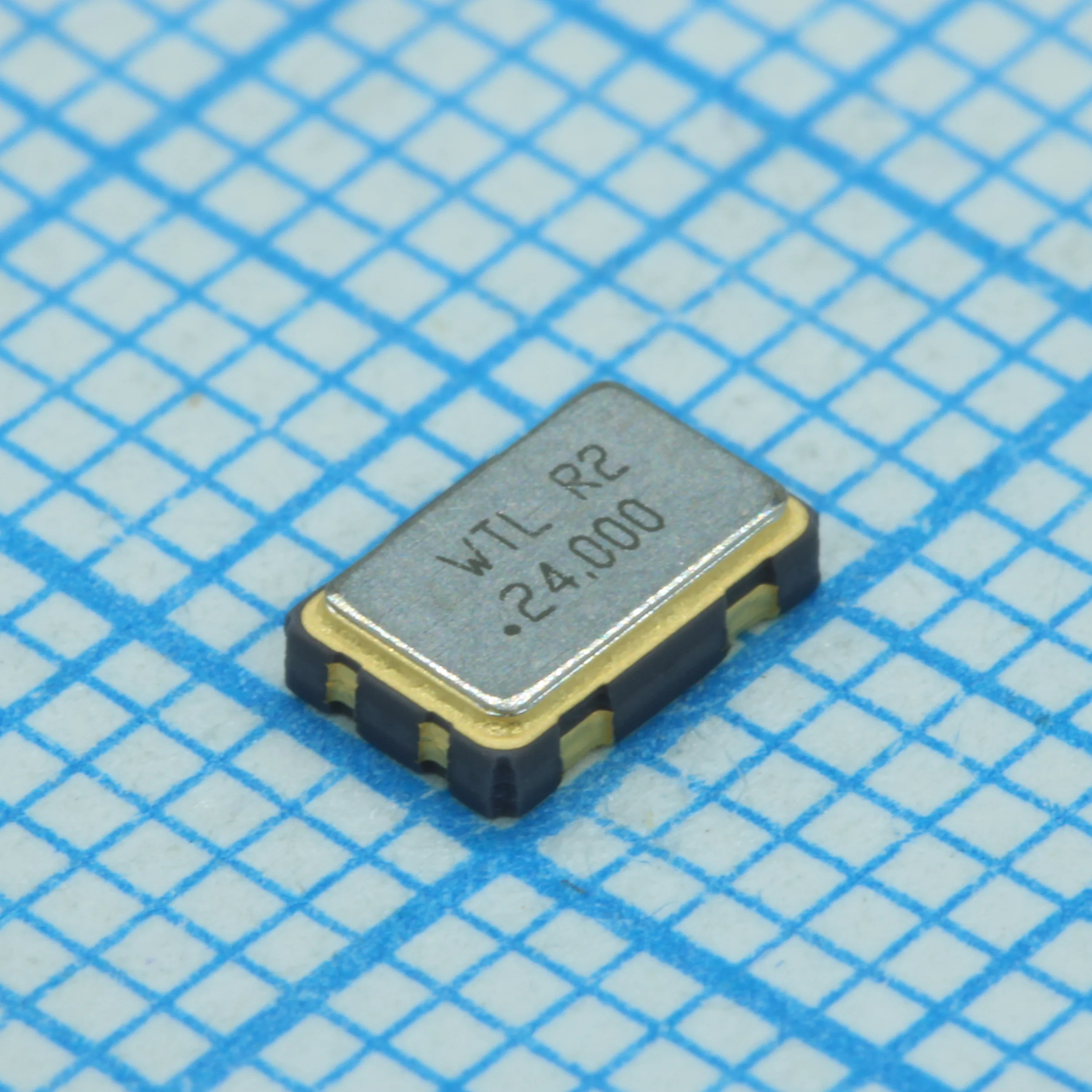 WTL5K85427FO - Кварцевый генератор 24 МГц для поверхностного монтажа