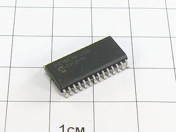 Микросхема PIC16F76-I/SO