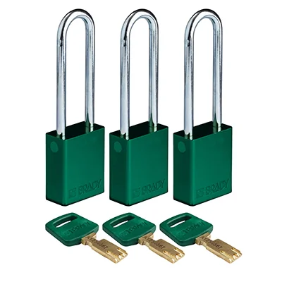 gws150238 - Замки SafeKey алюминиевые со стальной дужкой, высота дужки – 76 мм, диаметр дужки – 6.4 мм, алюминиевый корпус, размеры корпуса – 46х38х19 мм, система "Одинаковые ключи", цвет – зеленый, 3 шт/упак