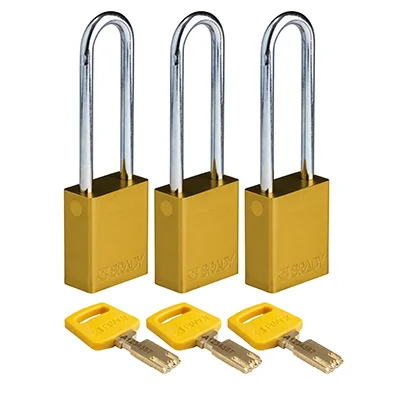 gws150239 - Замки SafeKey алюминиевые со стальной дужкой, высота дужки – 76 мм, диаметр дужки – 6.4 мм, алюминиевый корпус, размеры корпуса – 46х38х19 мм, система "Одинаковые ключи", цвет – желтый, 3 шт/упак