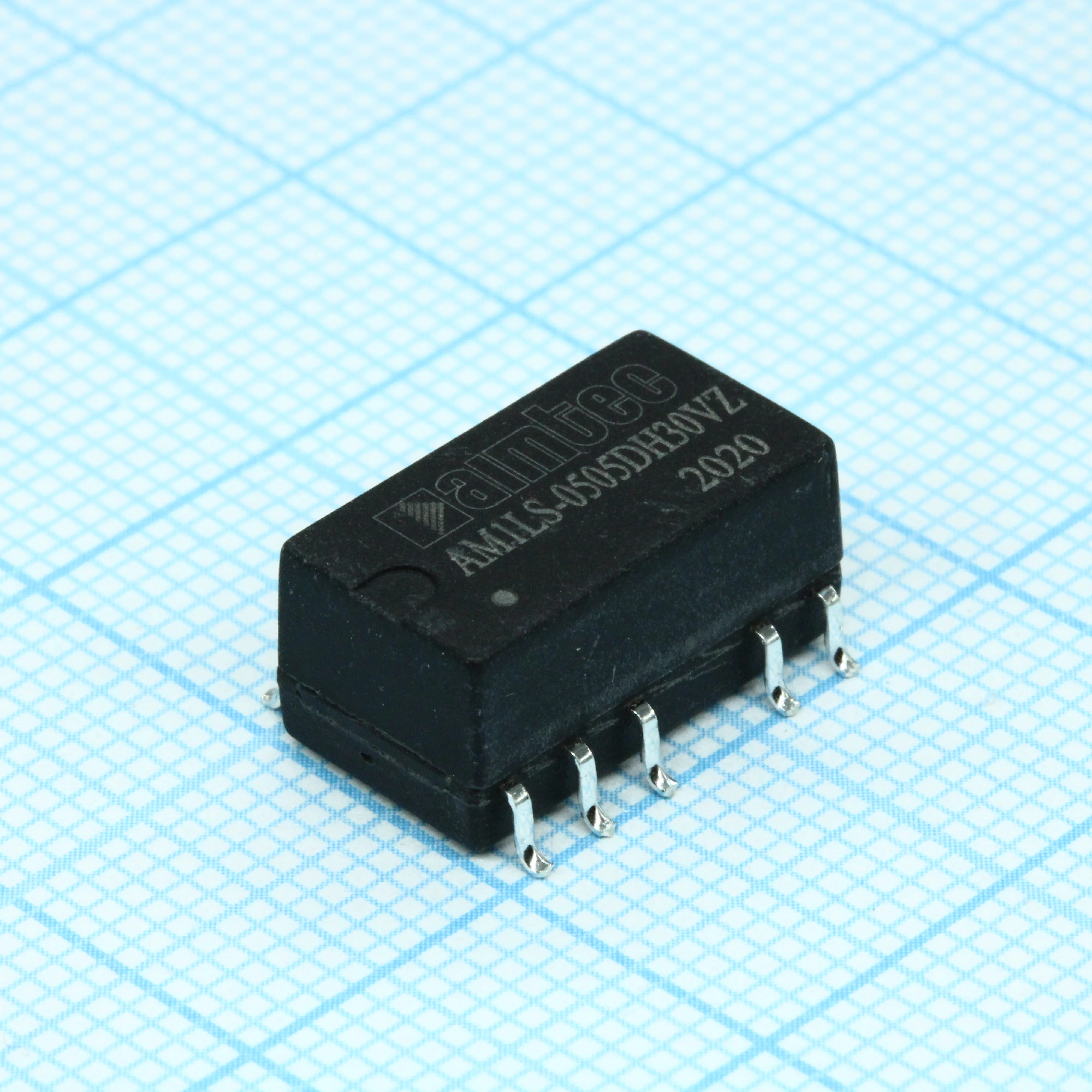 AM1LS-0505DH30VZ - DC/DC, 1Вт, вход 4.5…5.5В, выход ±5В/±0.1А, изоляция 3000В DC, КПД 82%, максимальная емкостная нагрузка не более 1200мкФ, для поверхностного монтажа, 15.24x11.4x7.25мм, -40…105°C, пластик