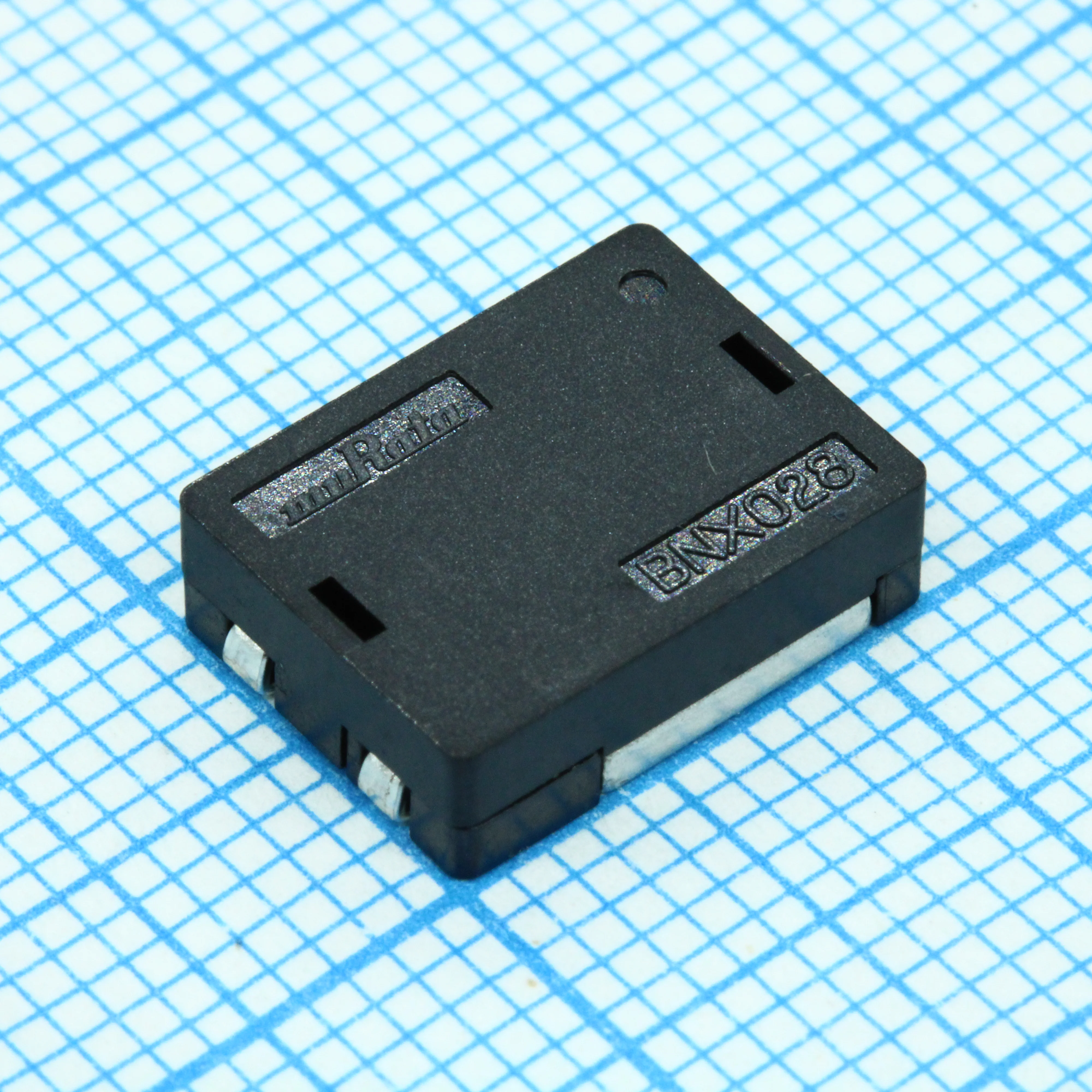 BNX028-01L - EMI Filter Circuits 16V 15A 12.1x9.1mm 30KHz-1GHz:35dB min