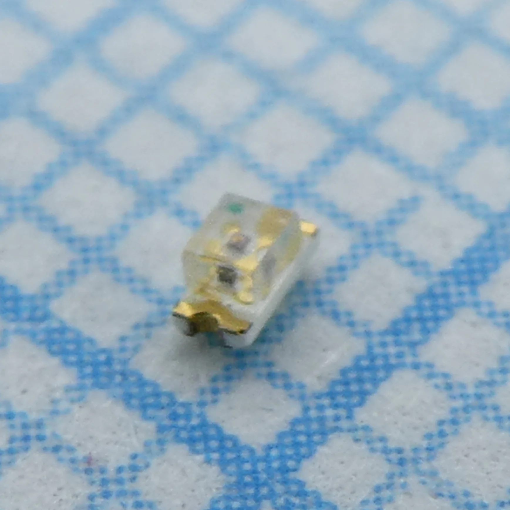FYLS-0603UGC - Светодиод smd 1,6х0,8мм/зеленый/568нм/65мкд/прозрачный/130°