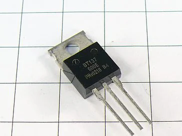 Тиристор BT137-600E