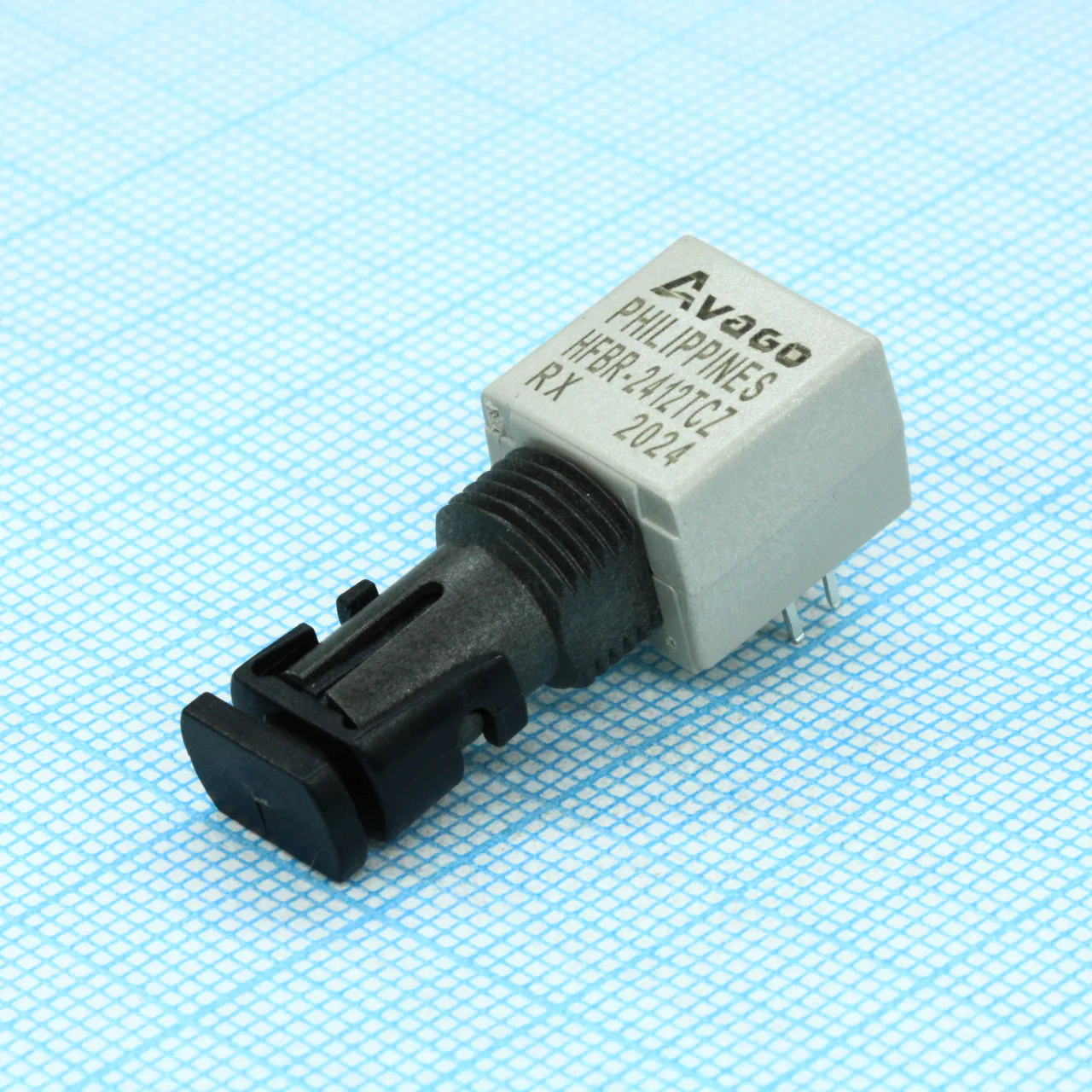 HFBR-2412TCZ - Оптоволоконный приемник 5 МБод 820нм 8-Pin -40...+85 С (Conductive ST-Threaded Port)