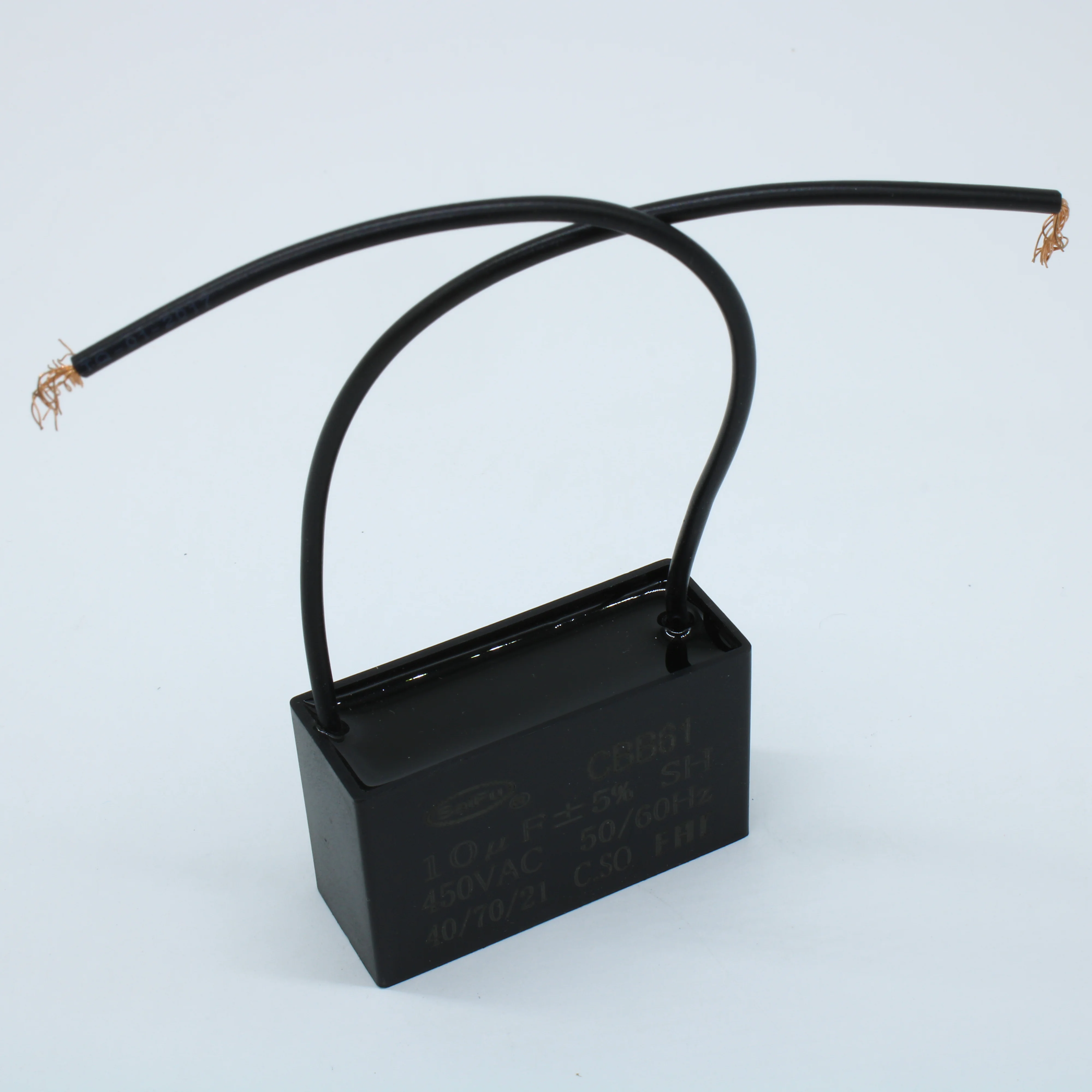 CBB61  10UF  450V - Конденсатор пусковой / рабочий, металлизированный, полипропиленовый в герметизированном прямоугольном корпусе, с гибкими выводами и креплением