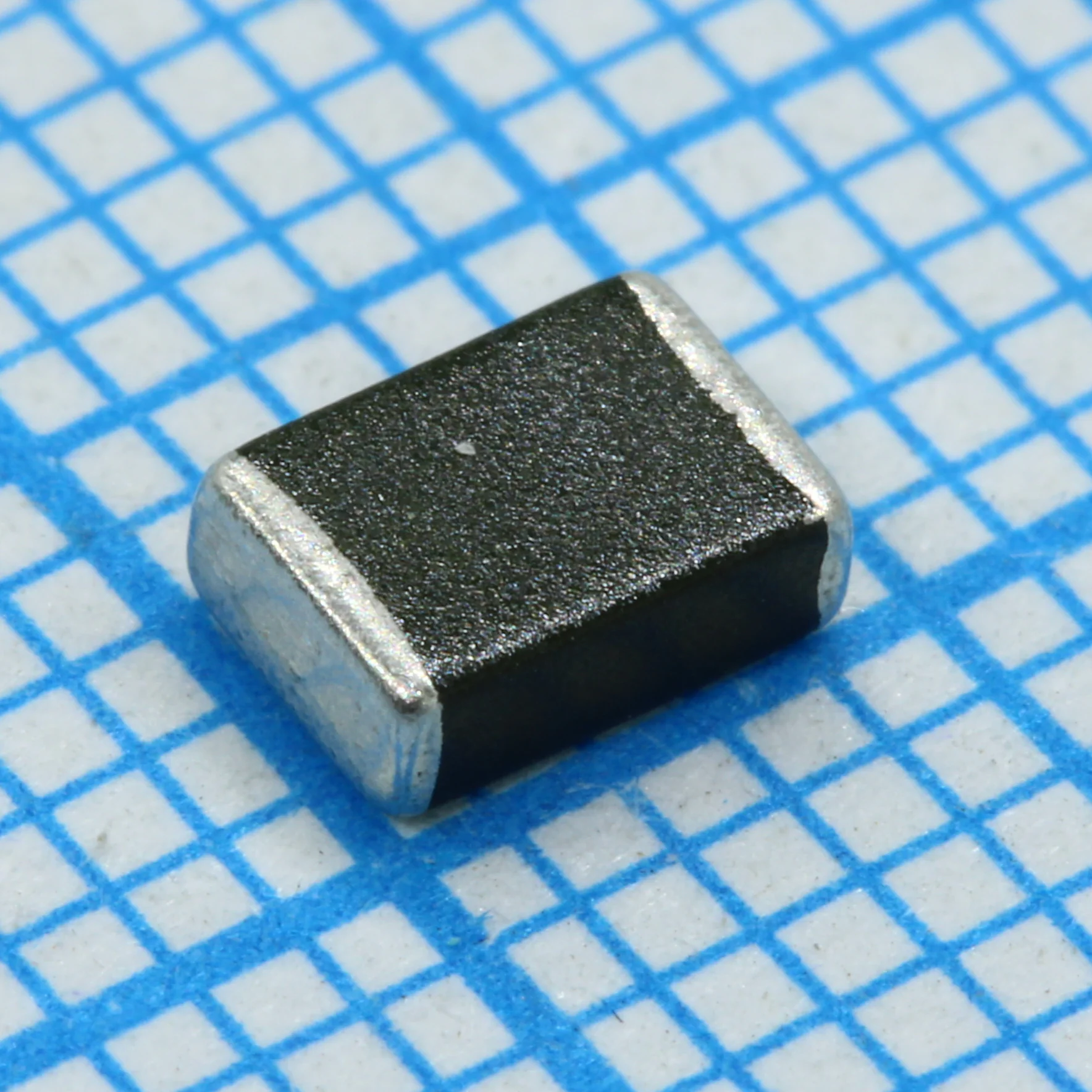 B72580T0600S162 - Варистор CT1812S60AG