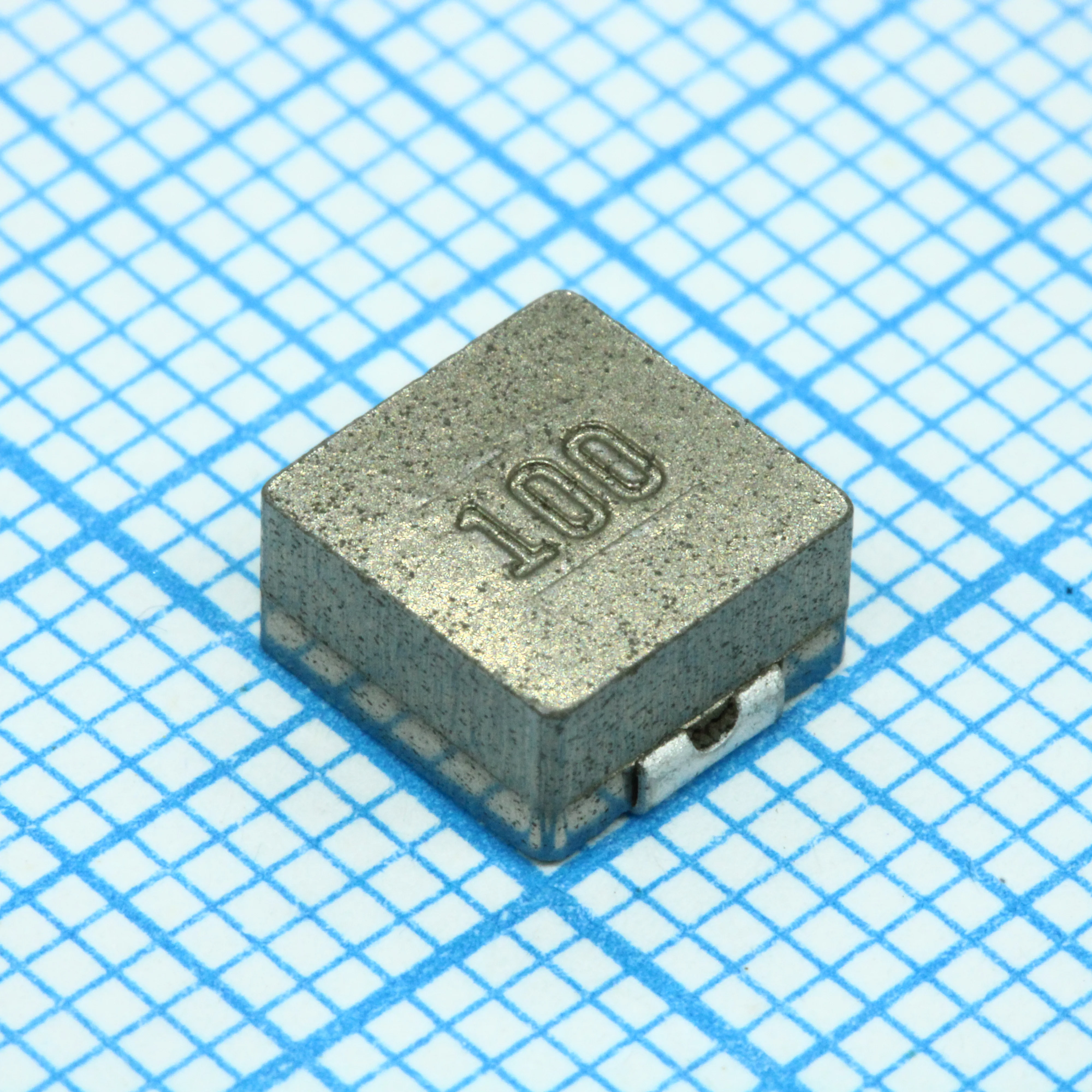 SRP6540-100M - Чип-индуктивность силовая экранировавнная/литая проволочная 10мкГн ±20% 100кГц порошковое железо 4А 78.5мОм лента на катушке