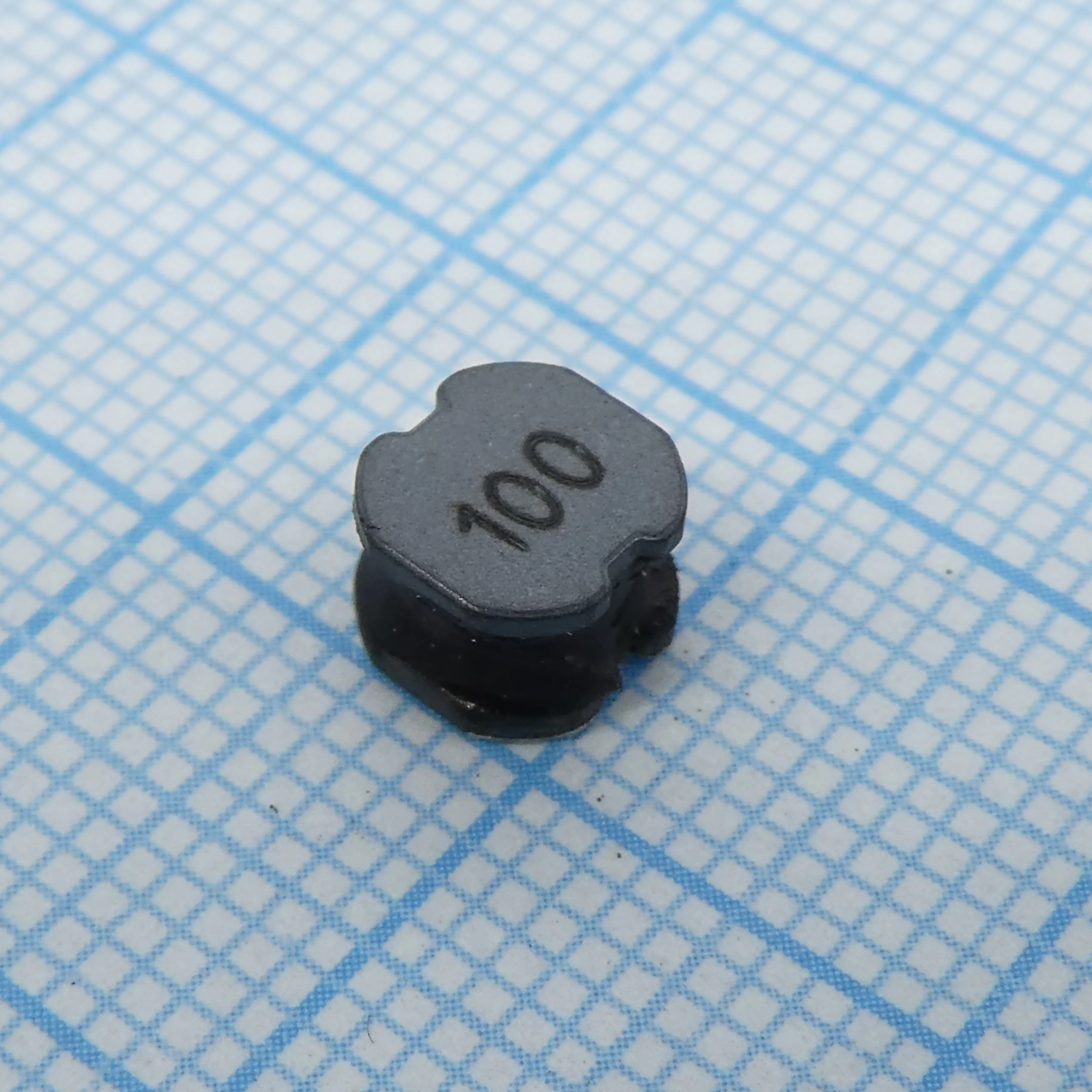 SRN6045-100M - SMD индуктивность проволочная, на ферритовом сердечнике, полуэкранированная 10uH 20% 100KHz 17Q-Factor Ferrite 2.5A 58.6mOhm