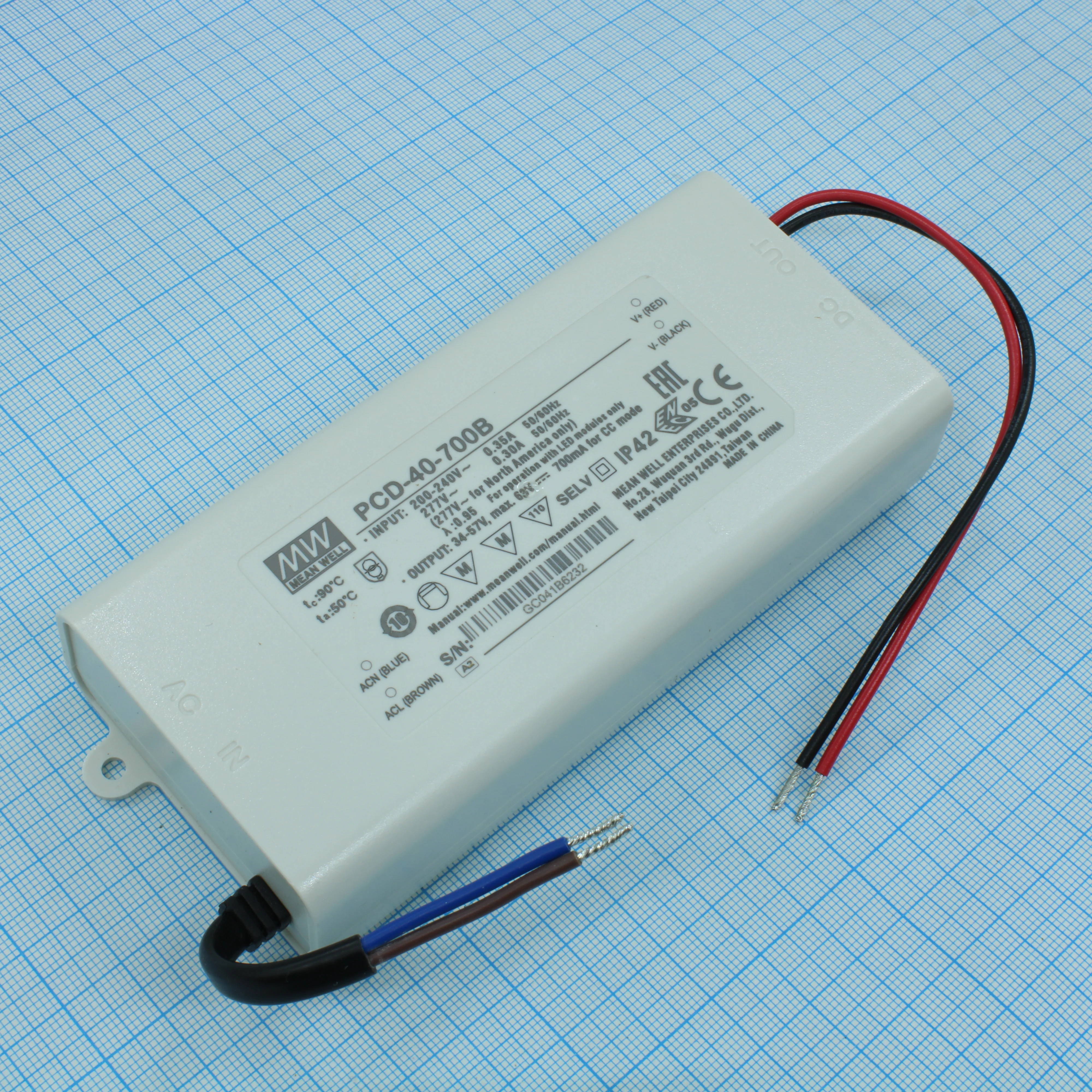 PCD-40-700B - AC/DC драйвер электропитания светодиодов, 39.9Вт