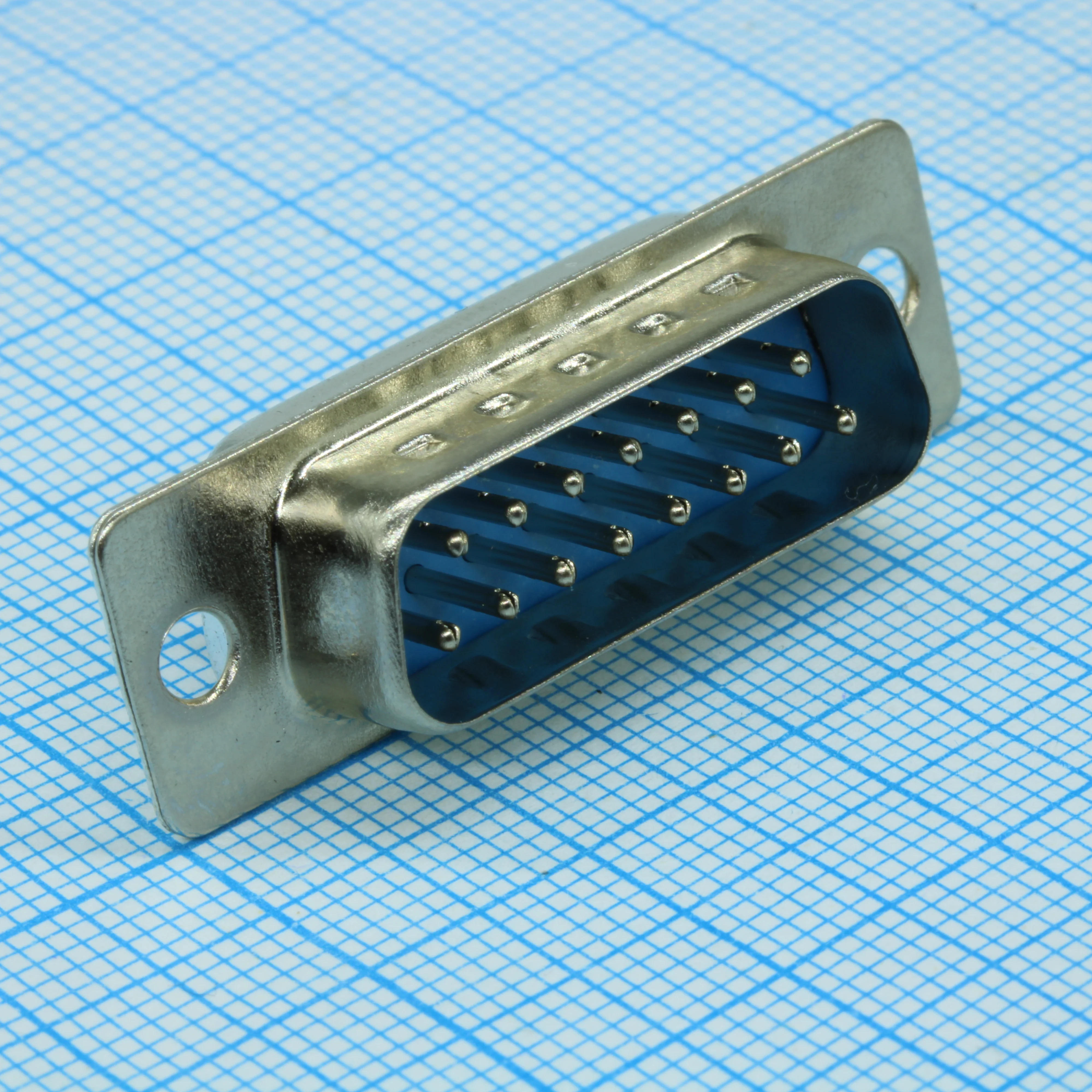 DS1033-15MUNSISS - вилка 15 pin на кабель (пайка)