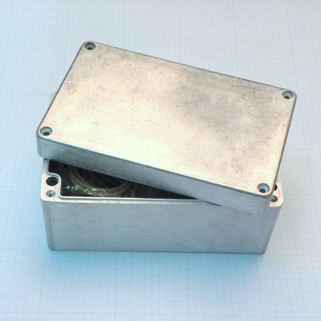 G117 - Герметичный алюминиевый корпус IP65, некрашеный