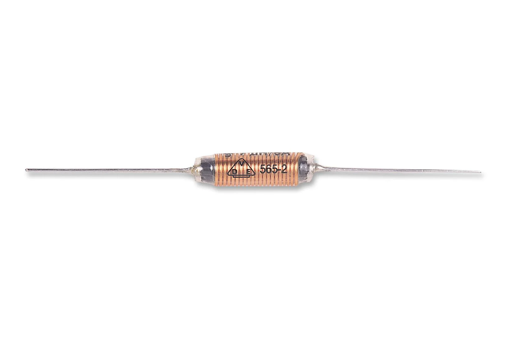 B82500C0000A005 - Дроссель проволочный высокочастотный 820мкГн ±20% 100кГц феррит 500мА 2.5Ом по постоянному току аксиальный россыпь