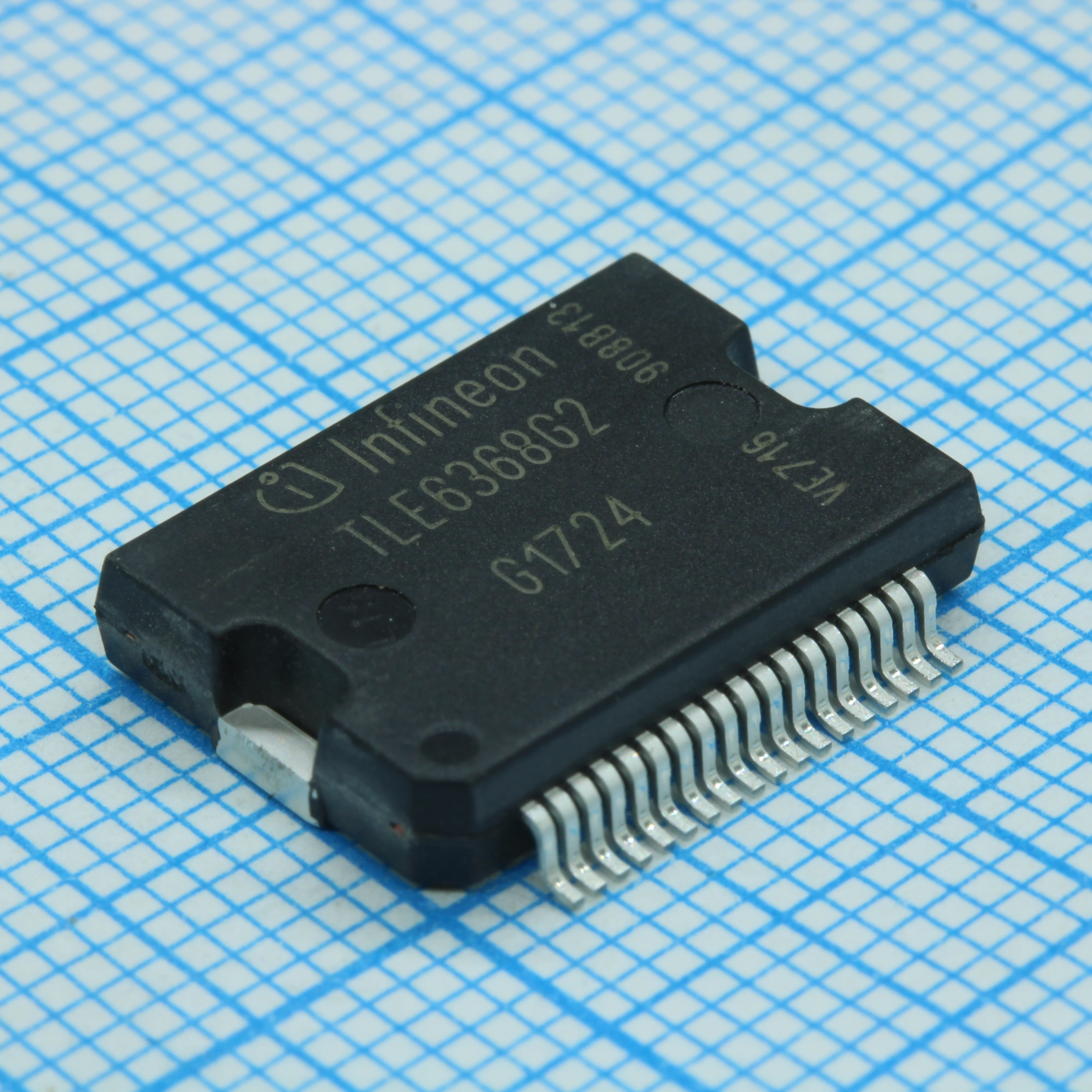 TLE6368G2AUMA1 - Универсальный процессор питания автомобильного применения 36-Pin DSO лента на катушке