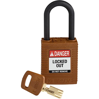gws150318 - Замок SafeKey нейлоновый с пластиковой дужкой, высота дужки – 38 мм, диаметр дужки – 6.4 мм, нейлоновый корпус, размеры корпуса – 46х38х19 мм, цвет – коричневый, 1 шт/упак