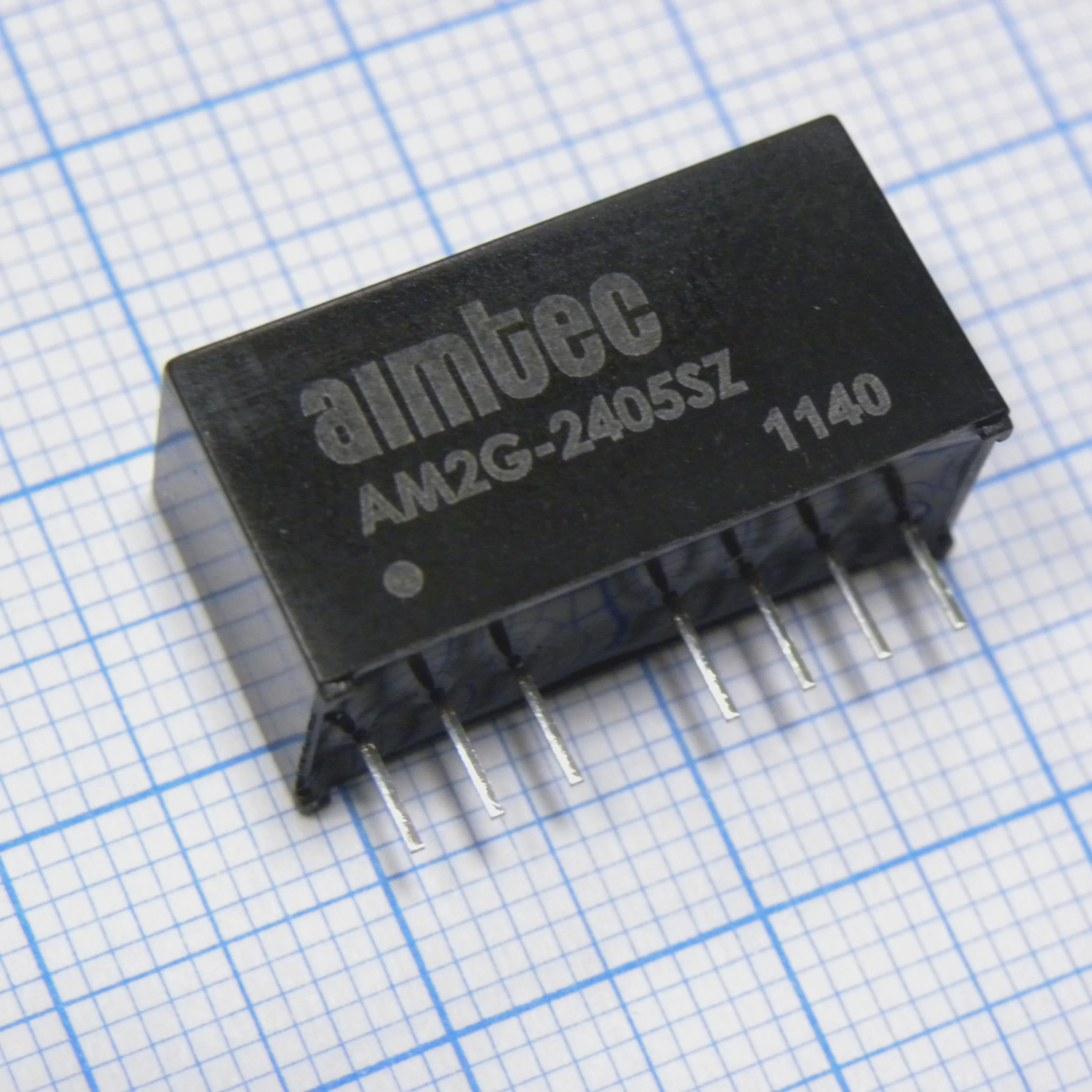 AM3G-4812DZ - DC/DC, 3Вт, вход 36…72В, выход ±12В/±0.125А, изоляция 1600В DC, КПД 80%, максимальная емкостная нагрузка не более ±220мкФ, вход On/Off, SIP8, 21.85x9.2x11.1мм, -40…85°C, пластик