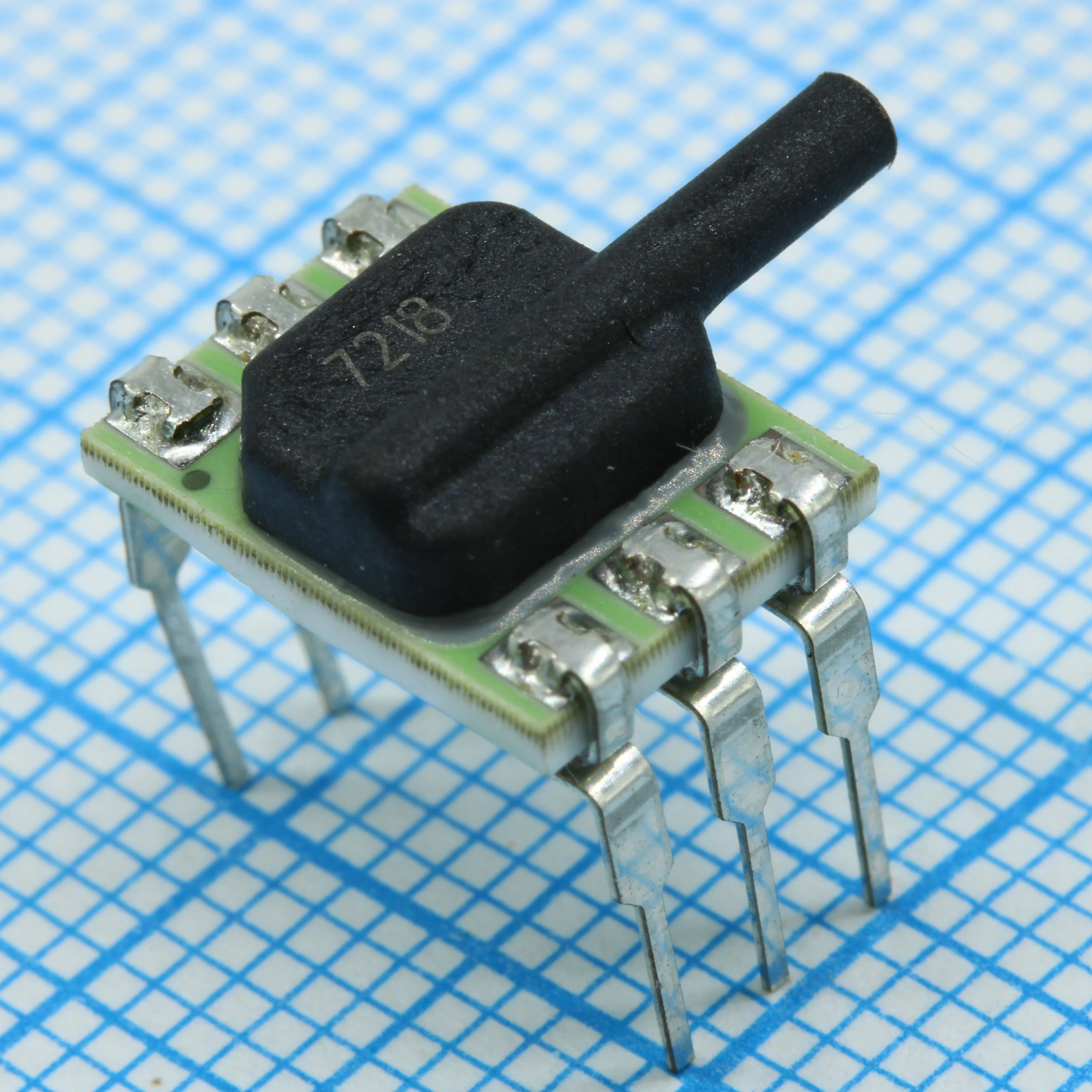 ABPDJNN600KGAA5 - Датчик давления монтаж на плату 0кПа...600кПа манометр 6-Pin DIP-модуль