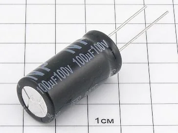 Конденсатор 100мкФ 100В 16x32 неп