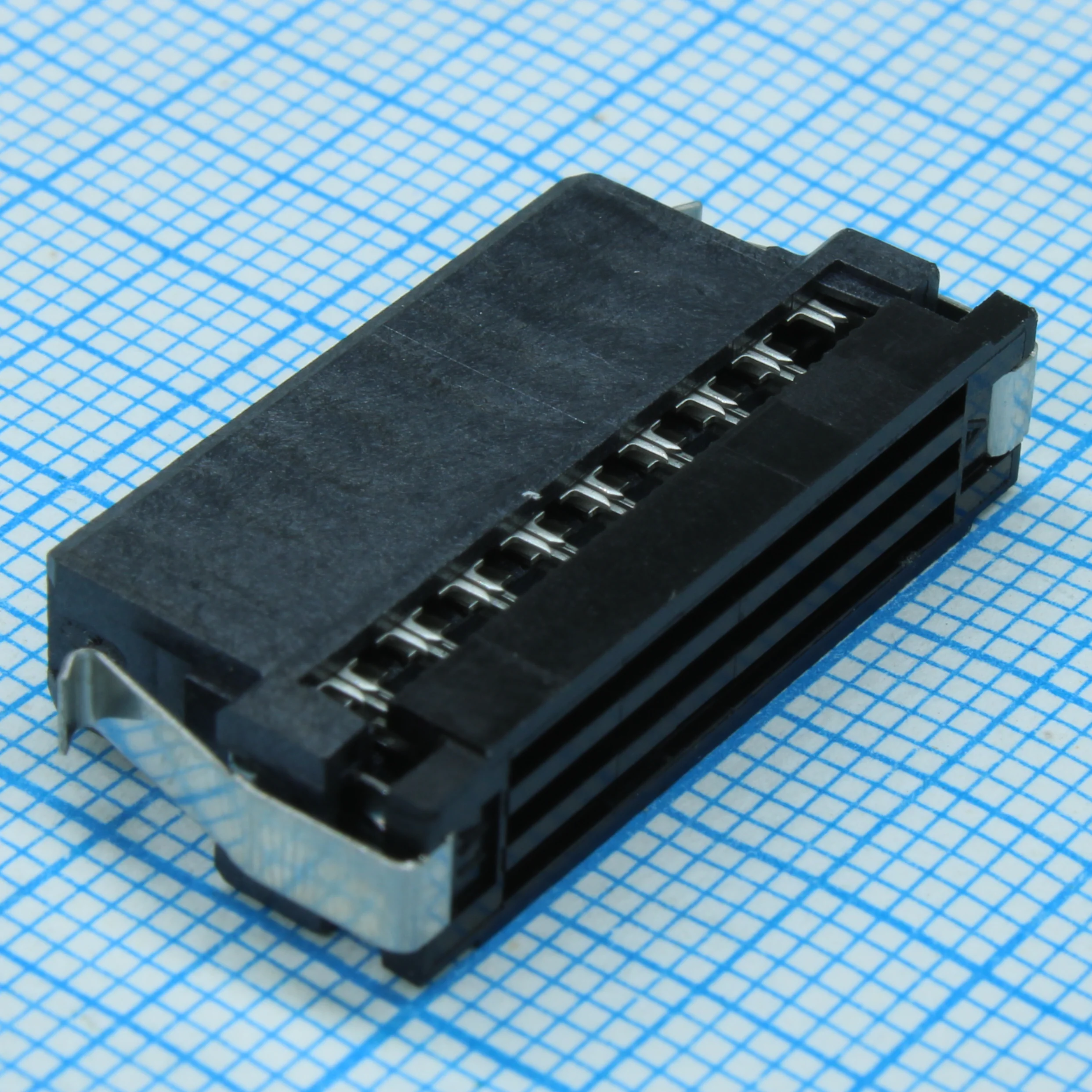 3-111196-0 - Соединитель IDC Connector 34 контакта шаг 1.27мм угловой монтаж на кабель лоток