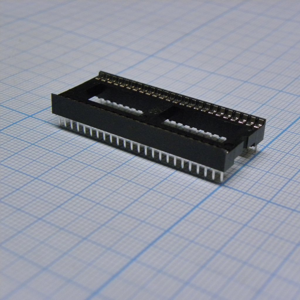 ICSS-48 (1.78mm) - DIP-панель под микросхему 48pin, шаг 1.778мм, ширина 15.24мм